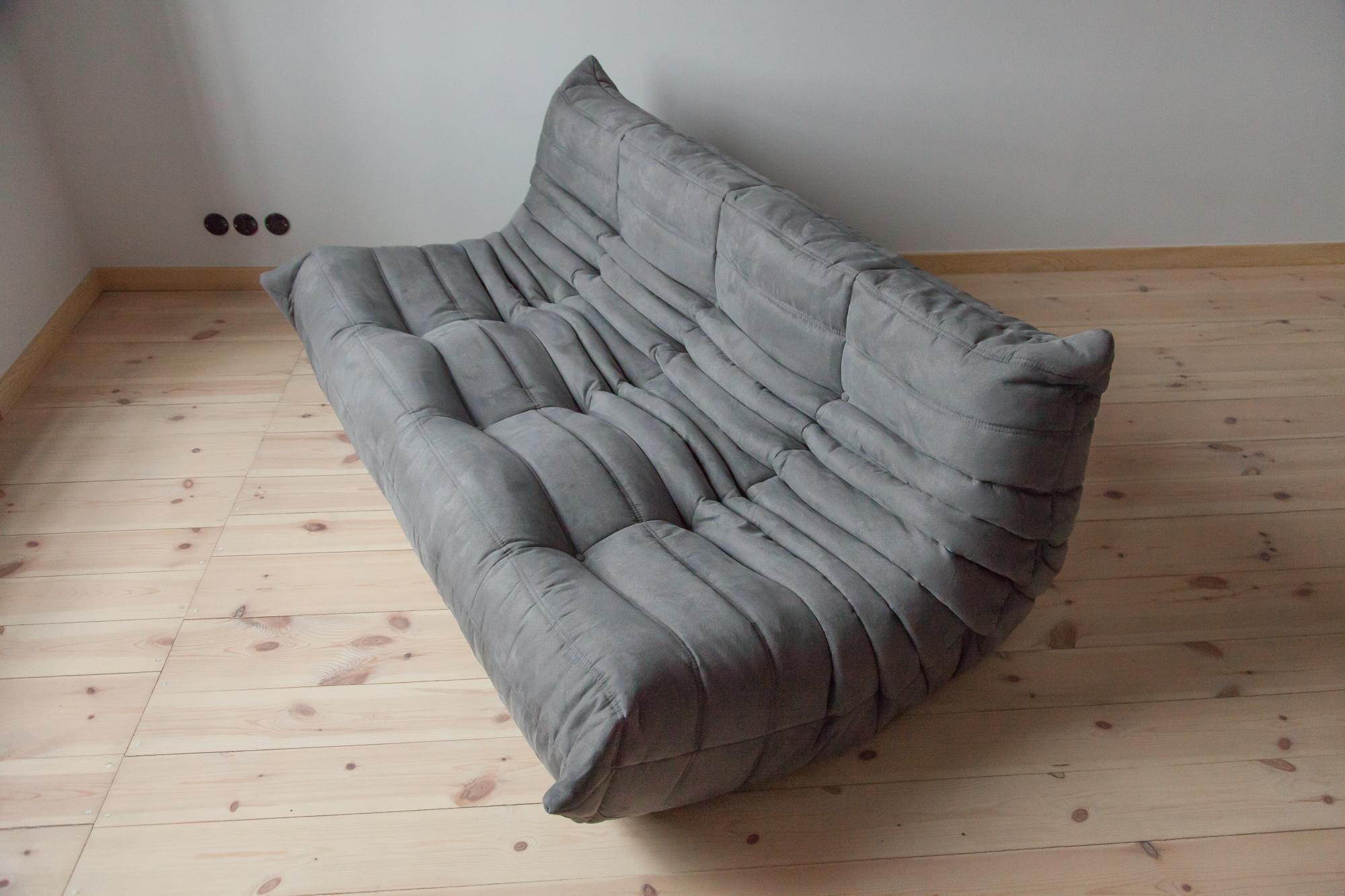Mid-Century Modern Togo 3-Seat Sofa in Grey Microfibre by Michel Ducaroy for Ligne Roset For Sale