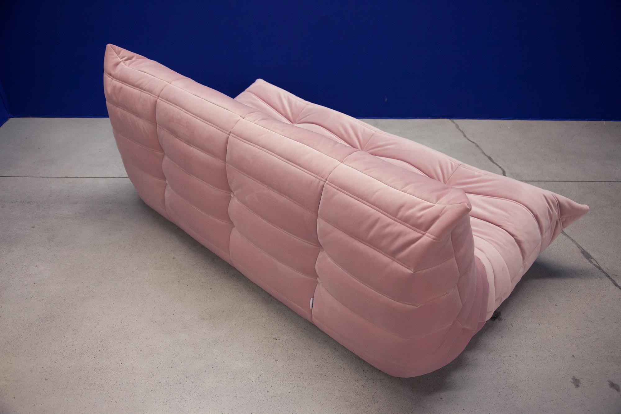 Togo 3-Seat Sofa in Pink Velvet by Michel Ducaroy for Ligne Roset For Sale 1