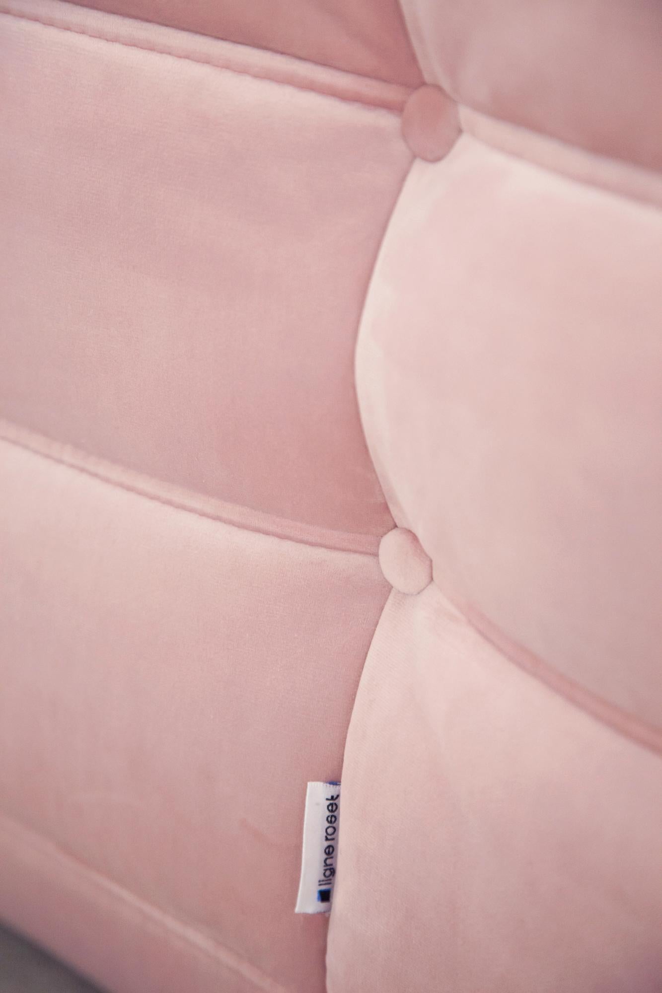 Togo 3-Seat Sofa in Pink Velvet by Michel Ducaroy for Ligne Roset For Sale 2