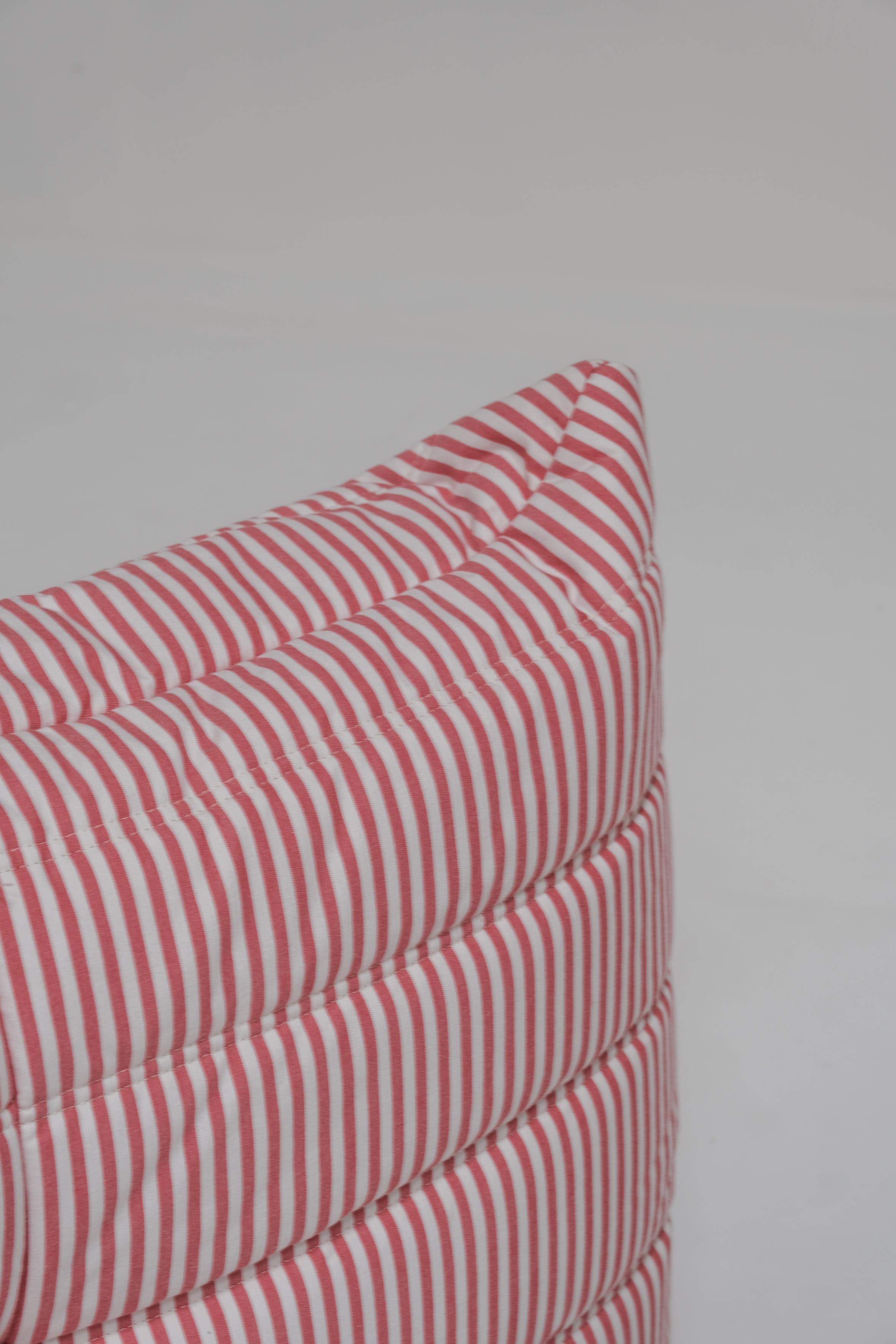 Togo 3 seater red and white stripes by Michel Ducaroy for Ligne Roset 1970 3