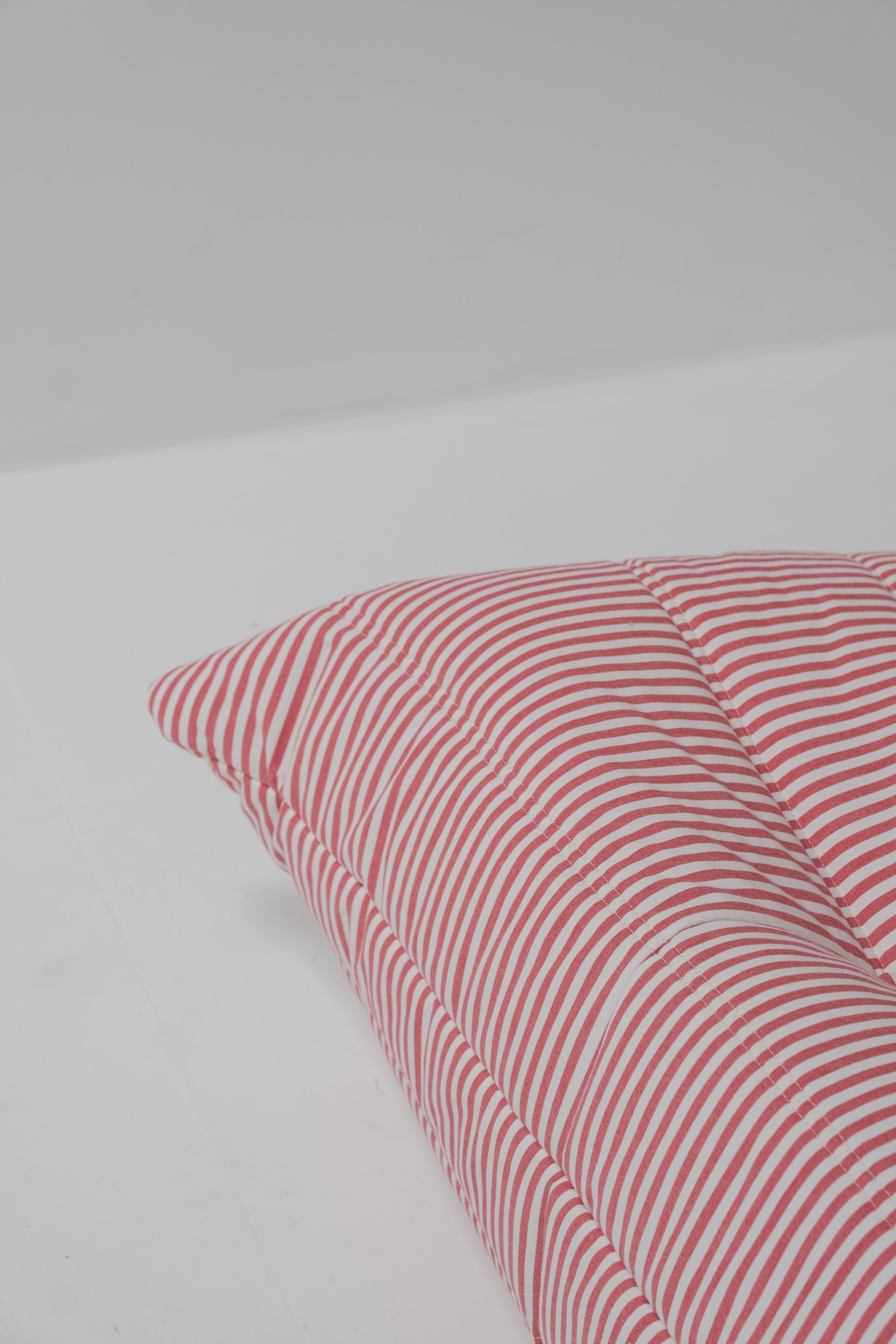 Togo 3 seater red and white stripes by Michel Ducaroy for Ligne Roset 1970 1