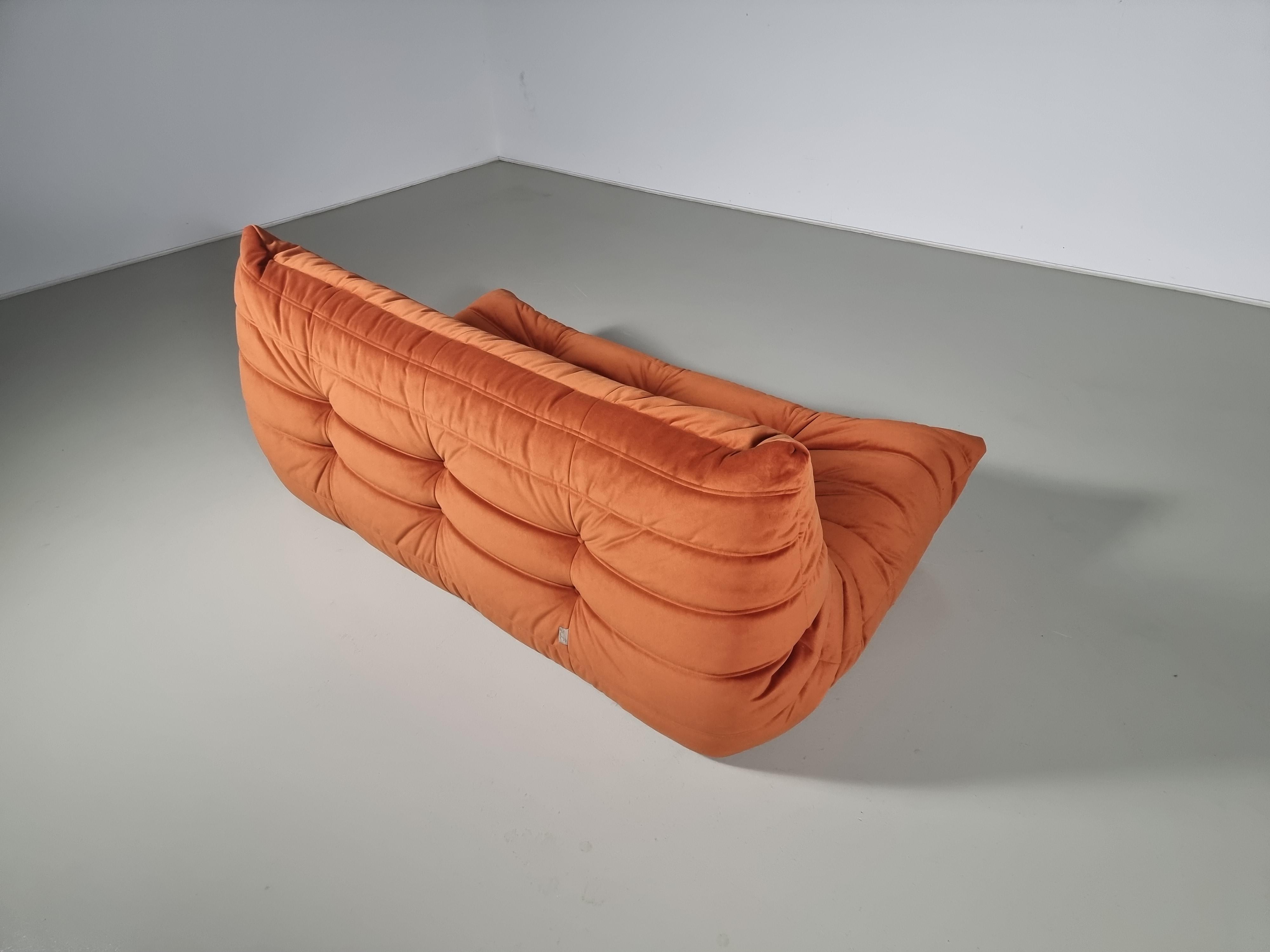 togo sofa orange