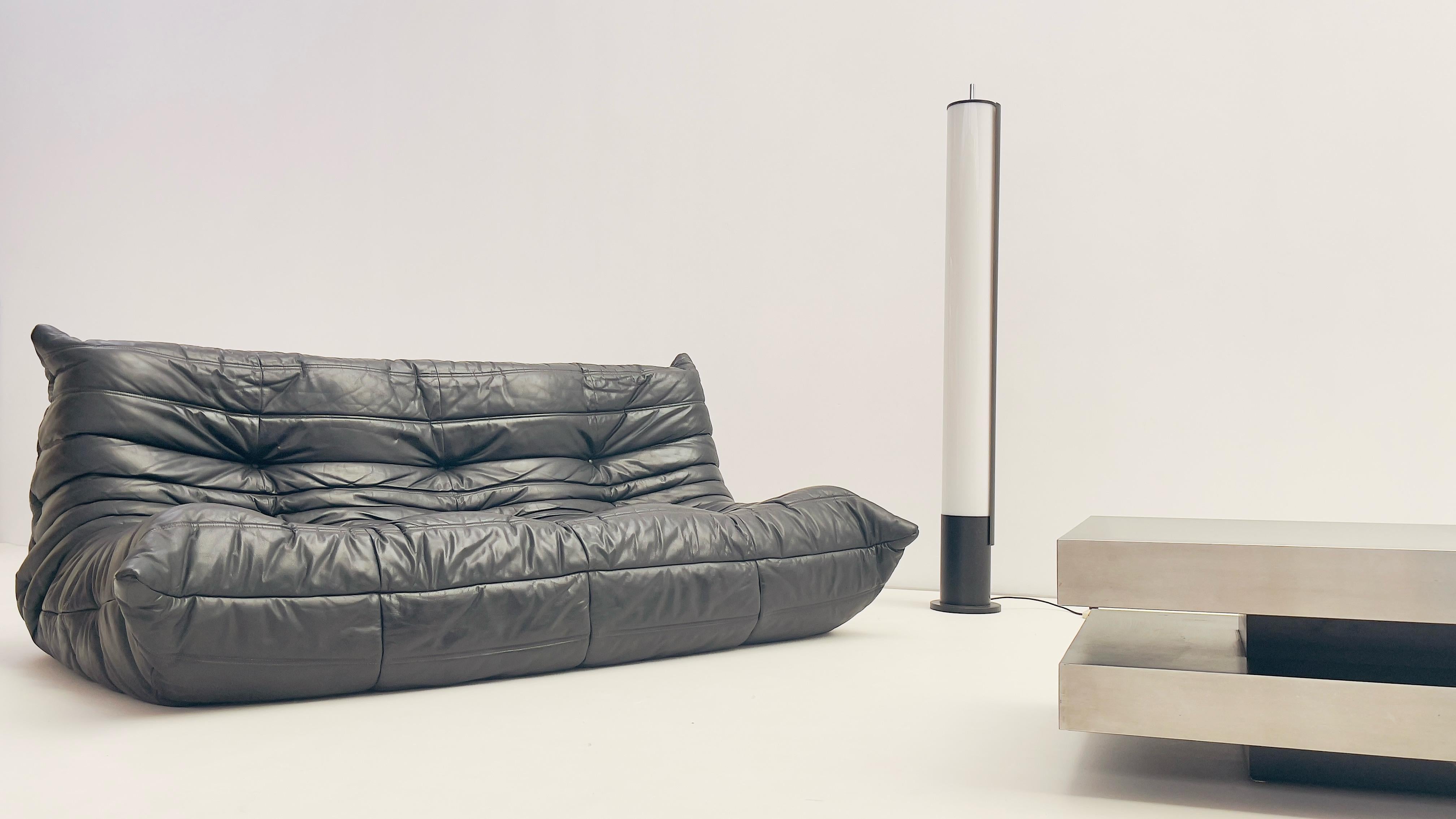 'Togo'  3 seater sofa by Michel Ducaroy for Ligne Roset im Angebot 7
