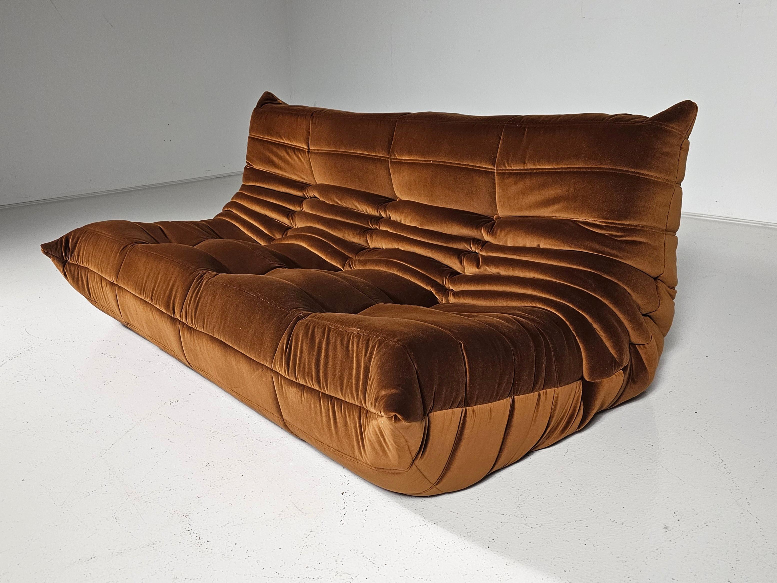 Mid-Century Modern Togo 3-seater Sofa in brown velvet by Michel Ducaroy for Ligne Roset, 1970s