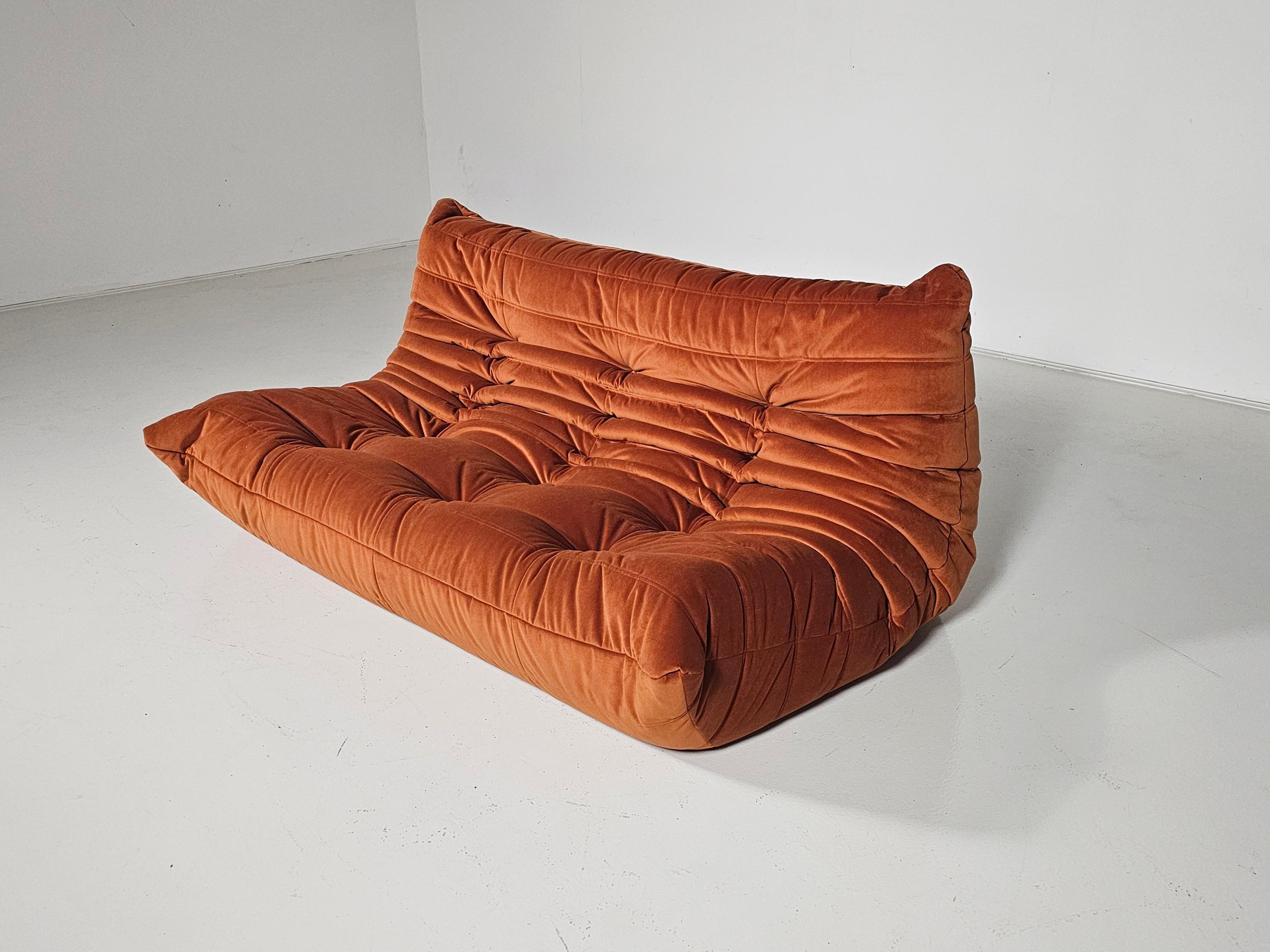 Mid-Century Modern Togo 3-seater Sofa in orange velvet by Michel Ducaroy for Ligne Roset, 1970s For Sale