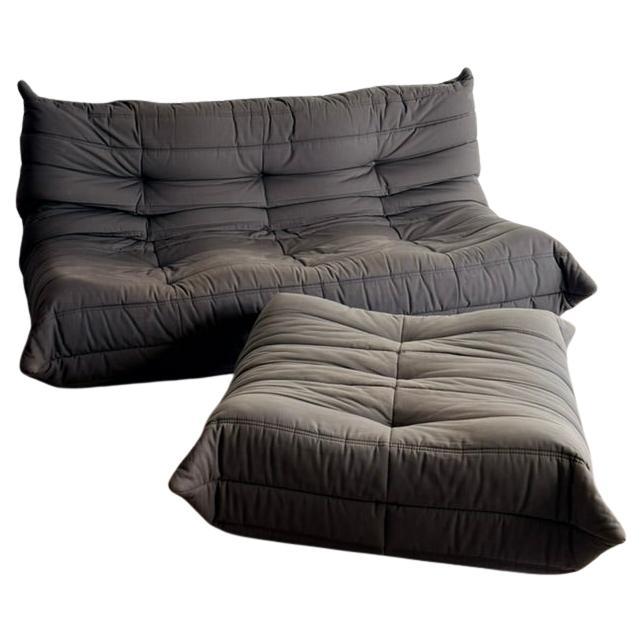 Divano a 3 posti Togo + pouf di Michel Ducaroy per Ligne Roset, Francia in vendita