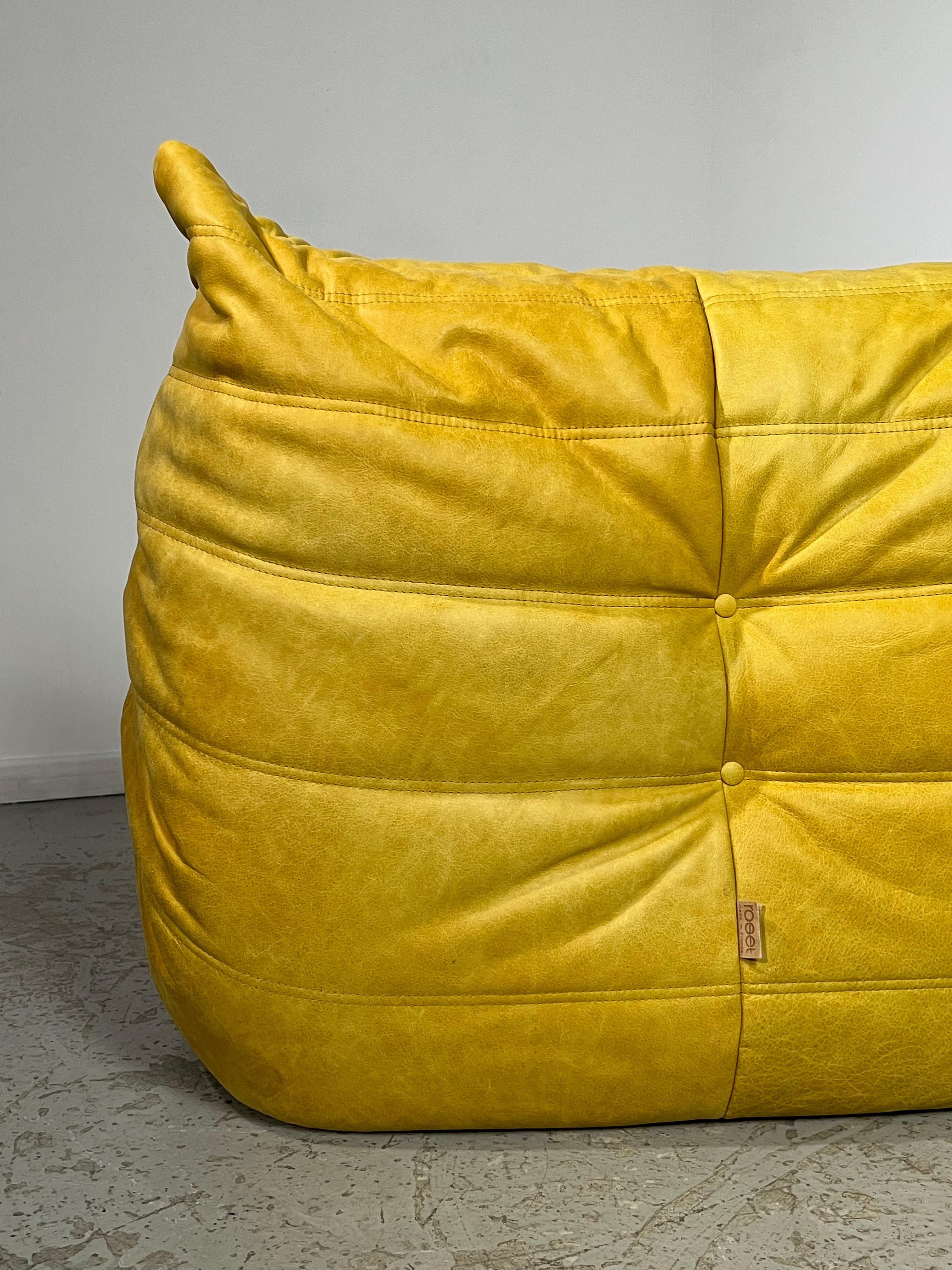 Togo Armchair by Michel Ducaroy for Ligne Roset, 1973 For Sale 6