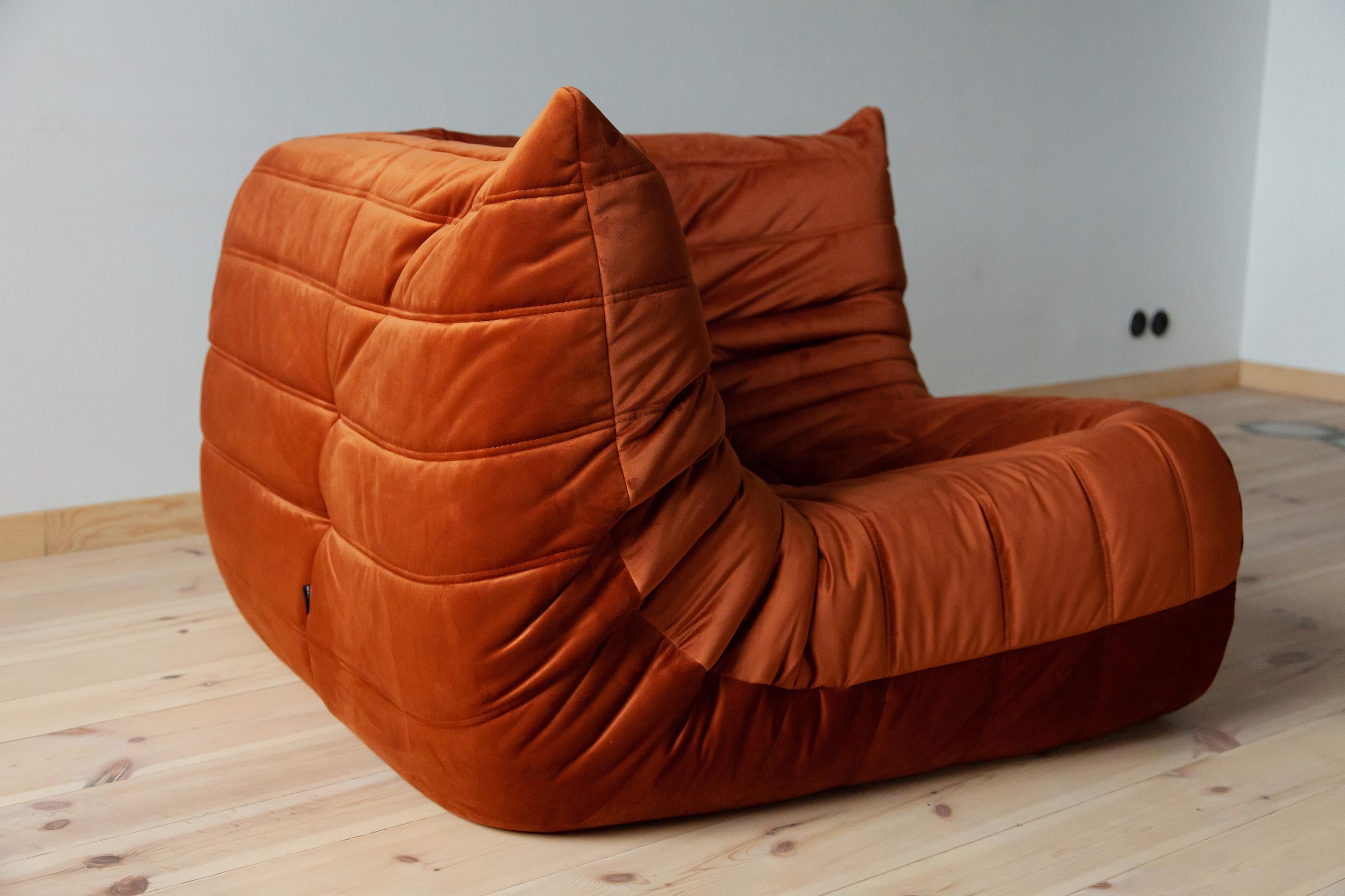 Togo Corner Couch in Amber Velvet by Michel Ducaroy by Ligne Roset For Sale 1