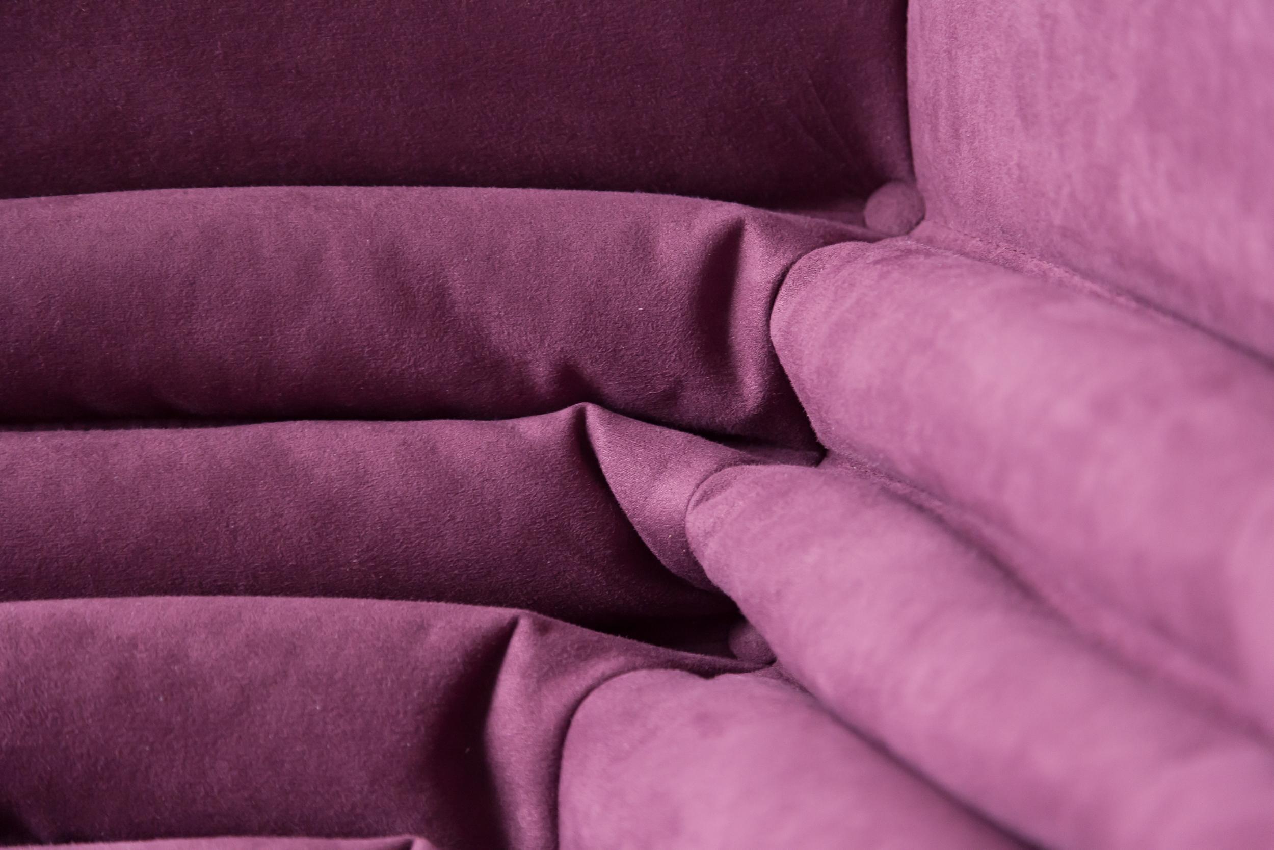 Eckschrank Togo aus Aubergine- Microfibre von Michel Ducaroy von Ligne Roset im Angebot 8