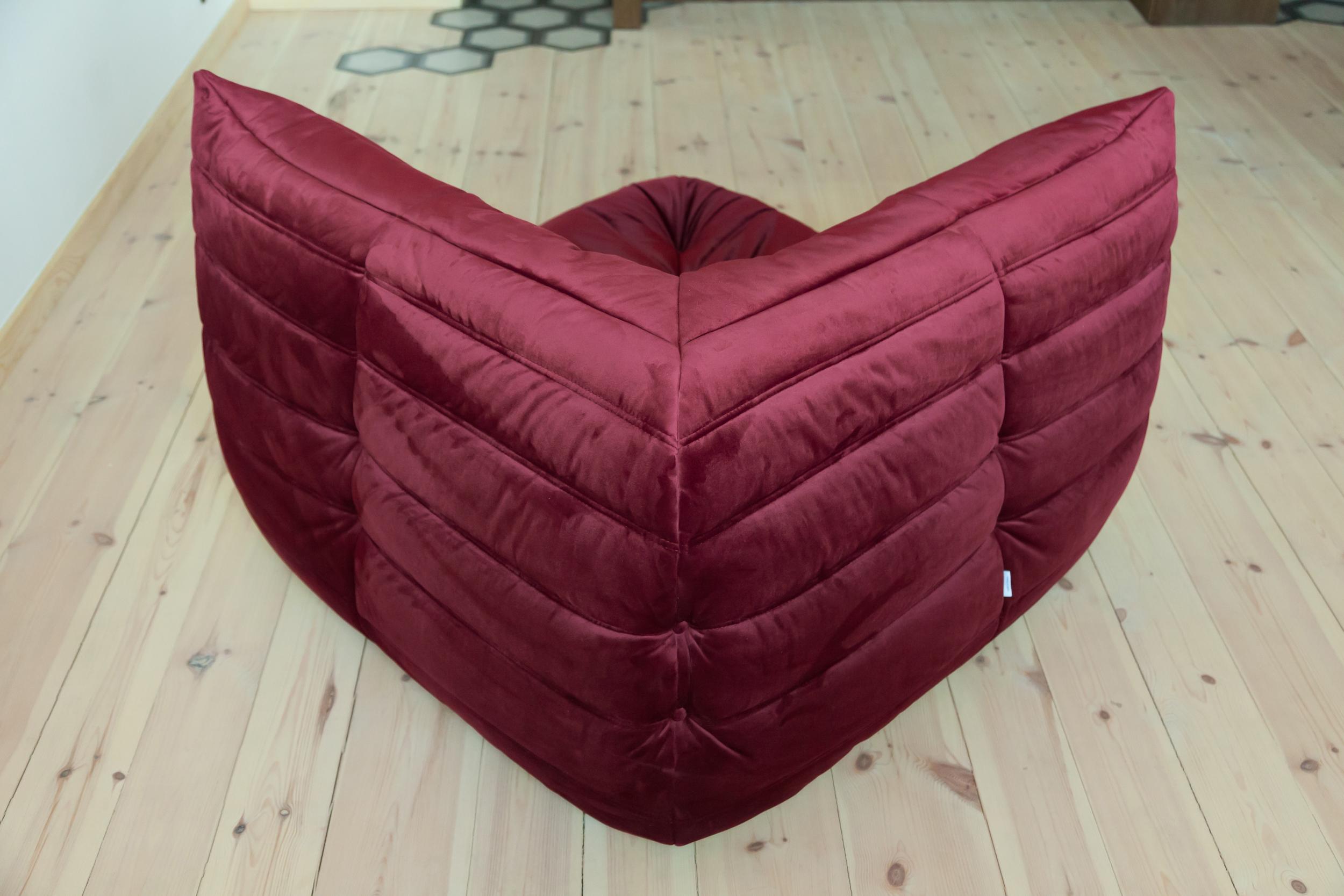 Togo Corner Couch in Burgundy Velvet by Michel Ducaroy by Ligne Roset For Sale 1