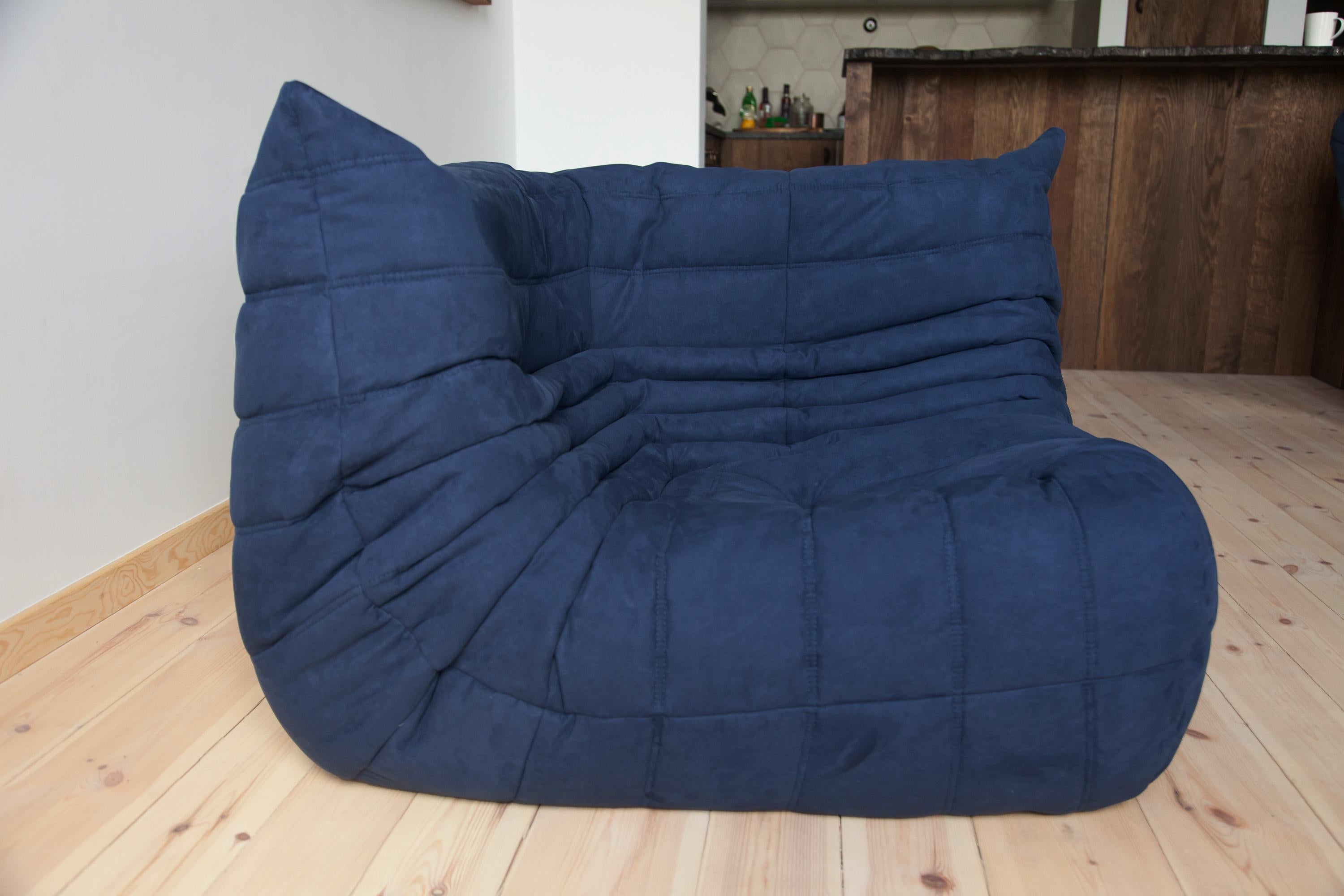 Togo Corner Couch in Dark Blue Microfibre by Michel Ducaroy by Ligne Roset For Sale 4