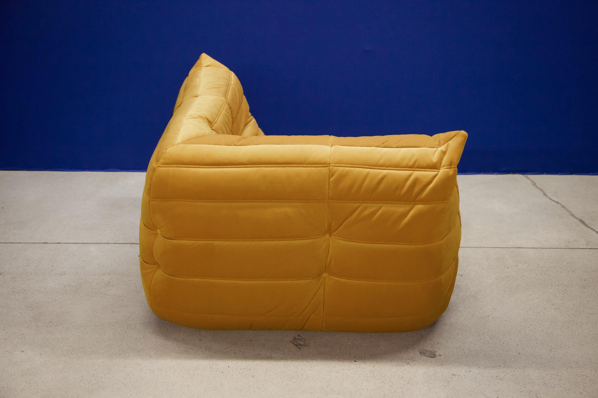 Togo Corner Couch in Golden Yellow Velvet by Michel Ducaroy by Ligne Roset For Sale 4