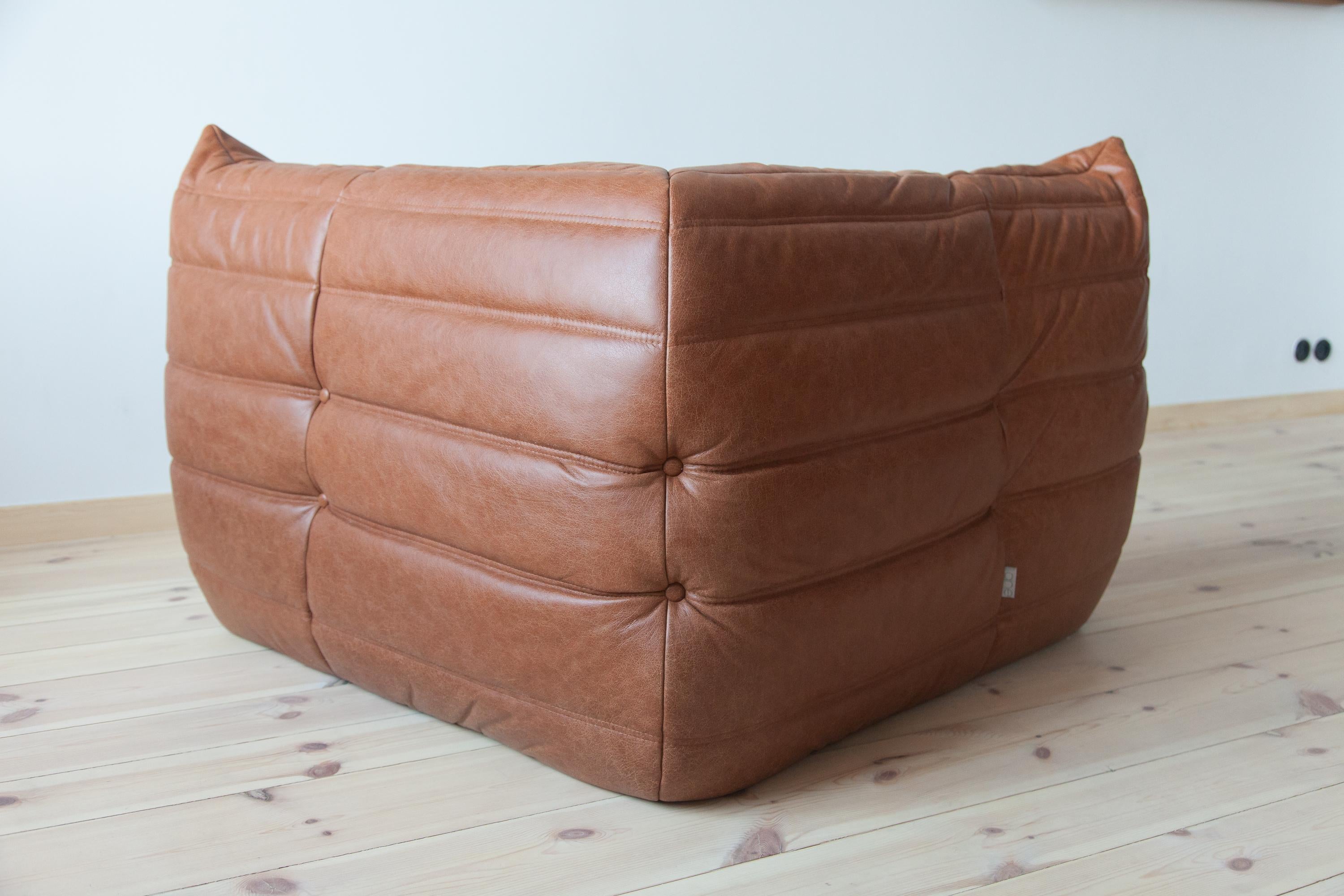Togo Corner Couch in Kentucky Brown Leather by Michel Ducaroy by Ligne Roset In Excellent Condition For Sale In Berlin, DE