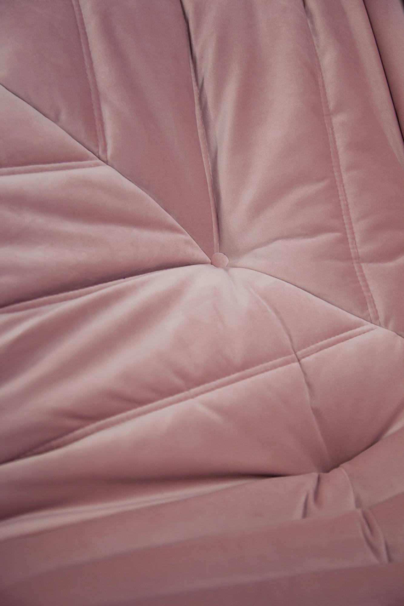 Togo Corner Couch in Pink Velvet by Michel Ducaroy for Ligne Roset For Sale 1