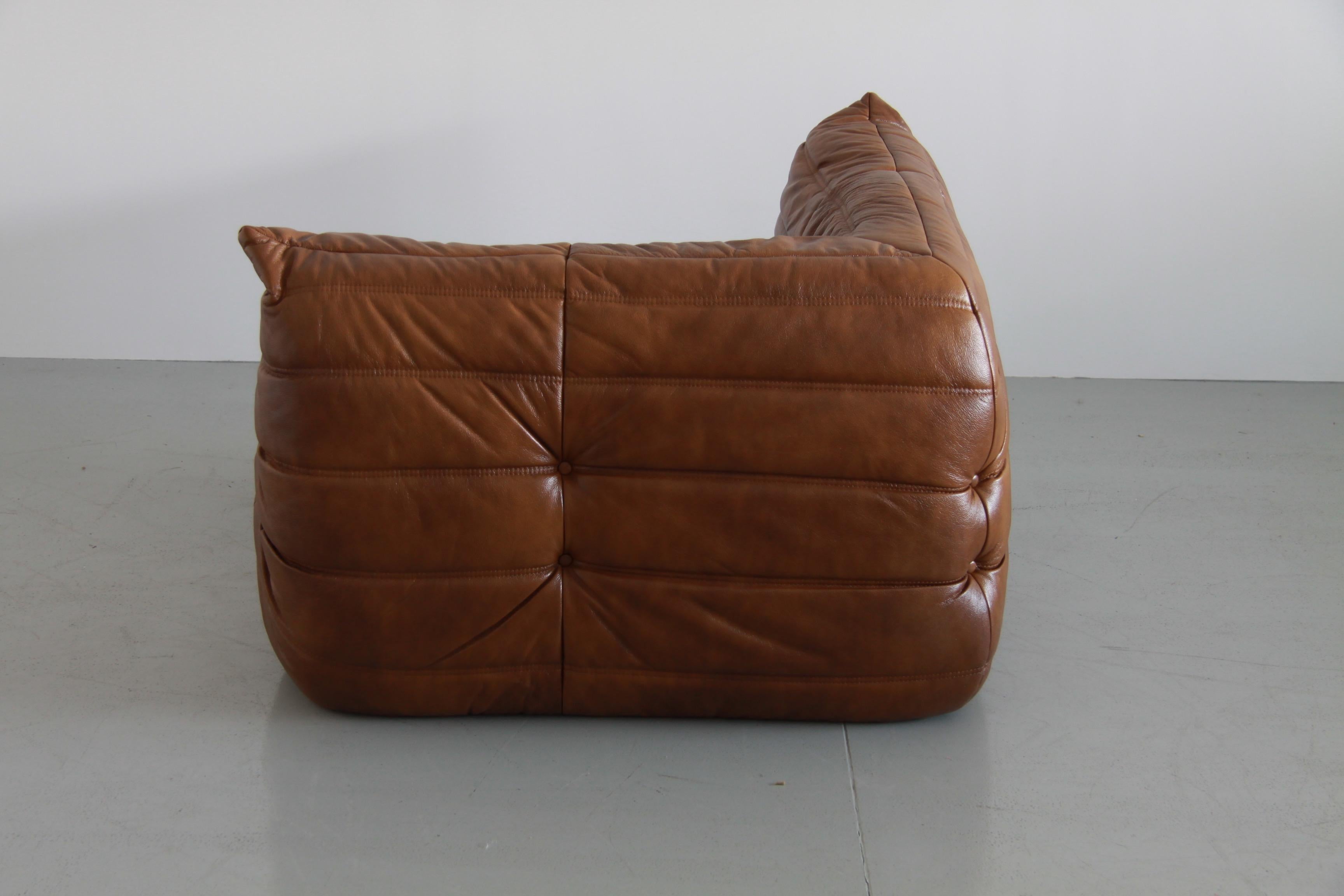 Mid-Century Modern Togo Corner Couch in Whiskey Leather by Michel Ducaroy by Ligne Roset For Sale