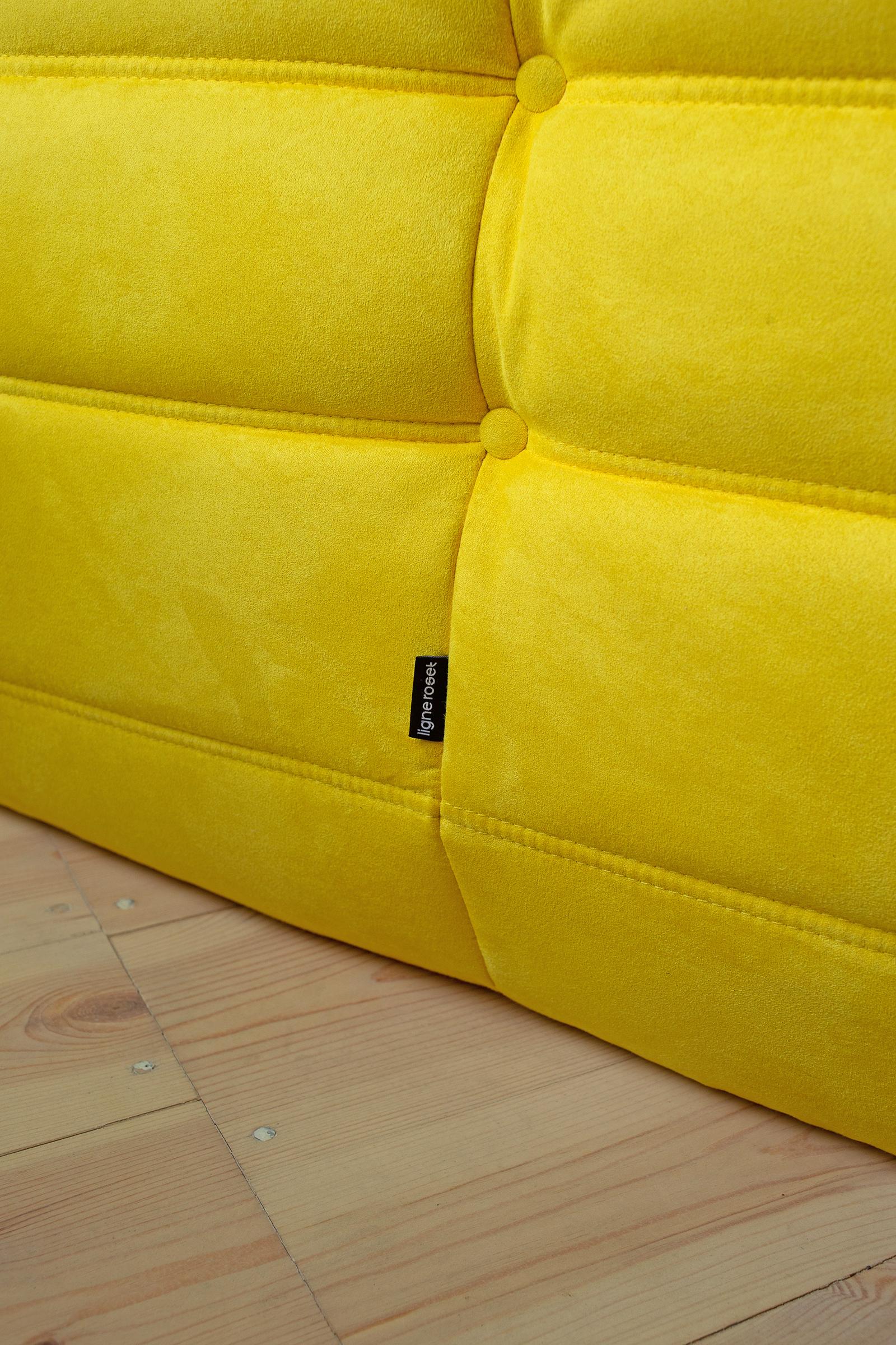 Late 20th Century Togo Corner Couch in Yellow Microfibre by Michel Ducaroy by Ligne Roset For Sale