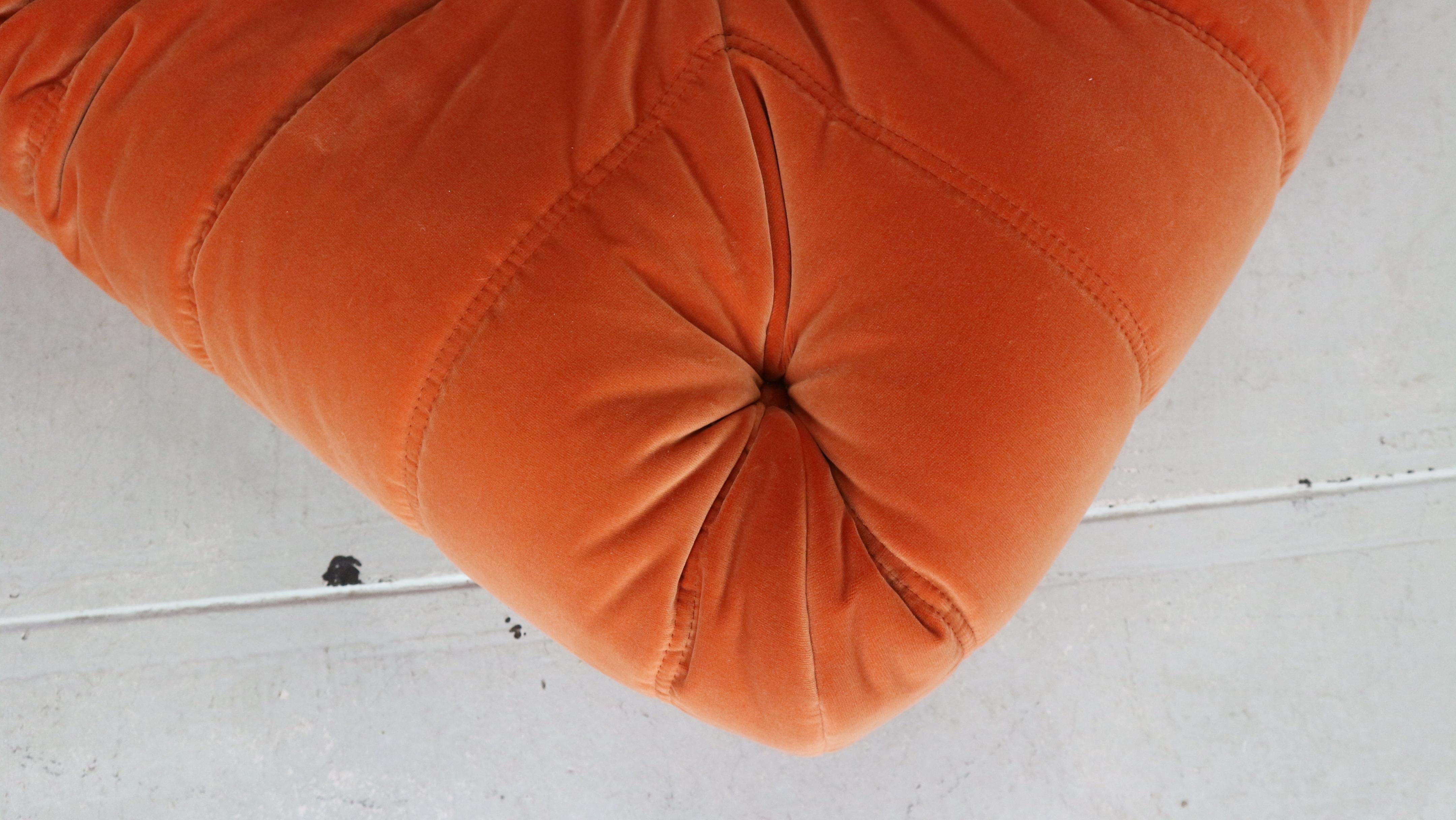 Togo Corner Lounge Chair by Michel Ducaroy for Ligne Roset in Orang Velvet, 1973 8