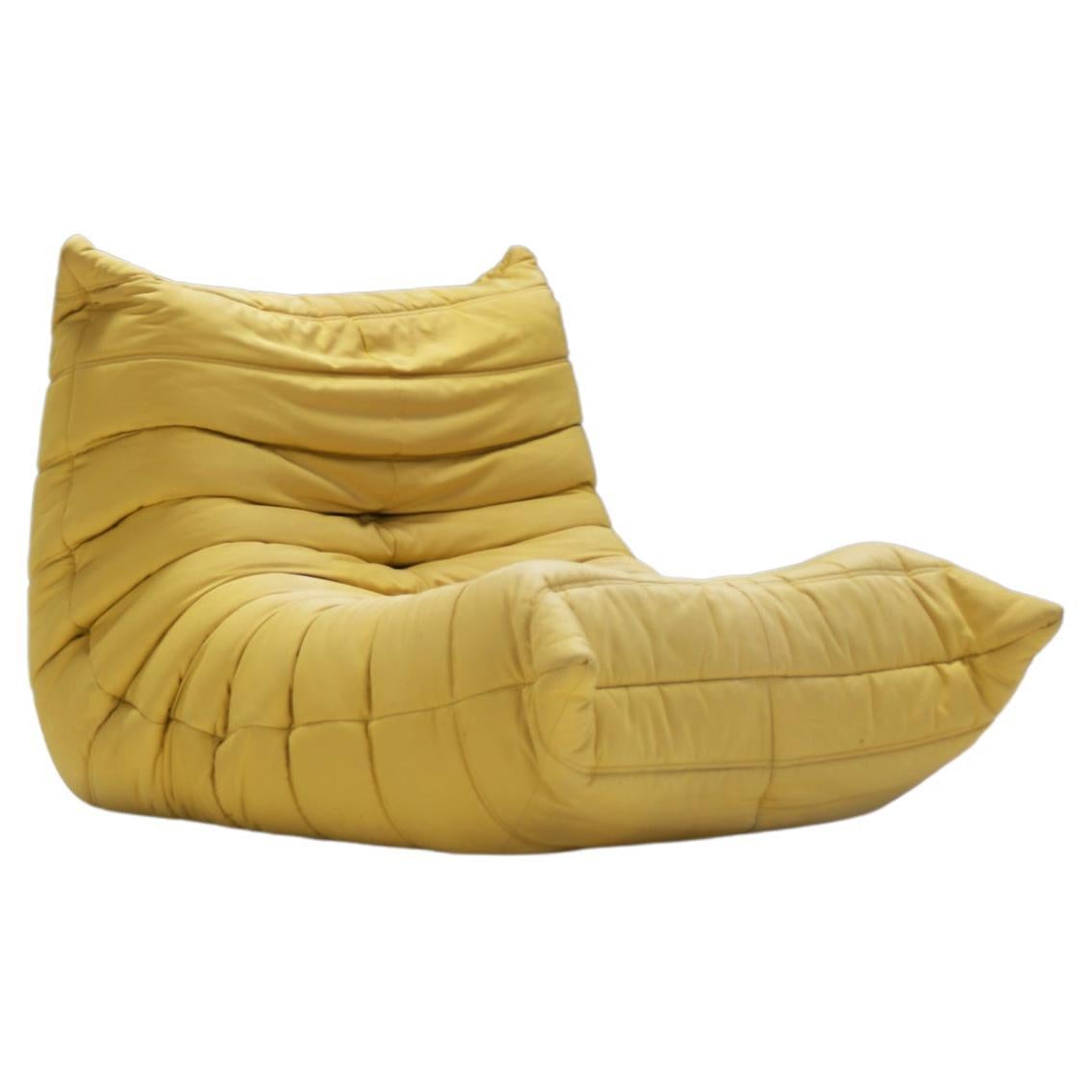 Togo fireside in original yellow fabric  by Michel Ducaroy for Ligne Roset For Sale