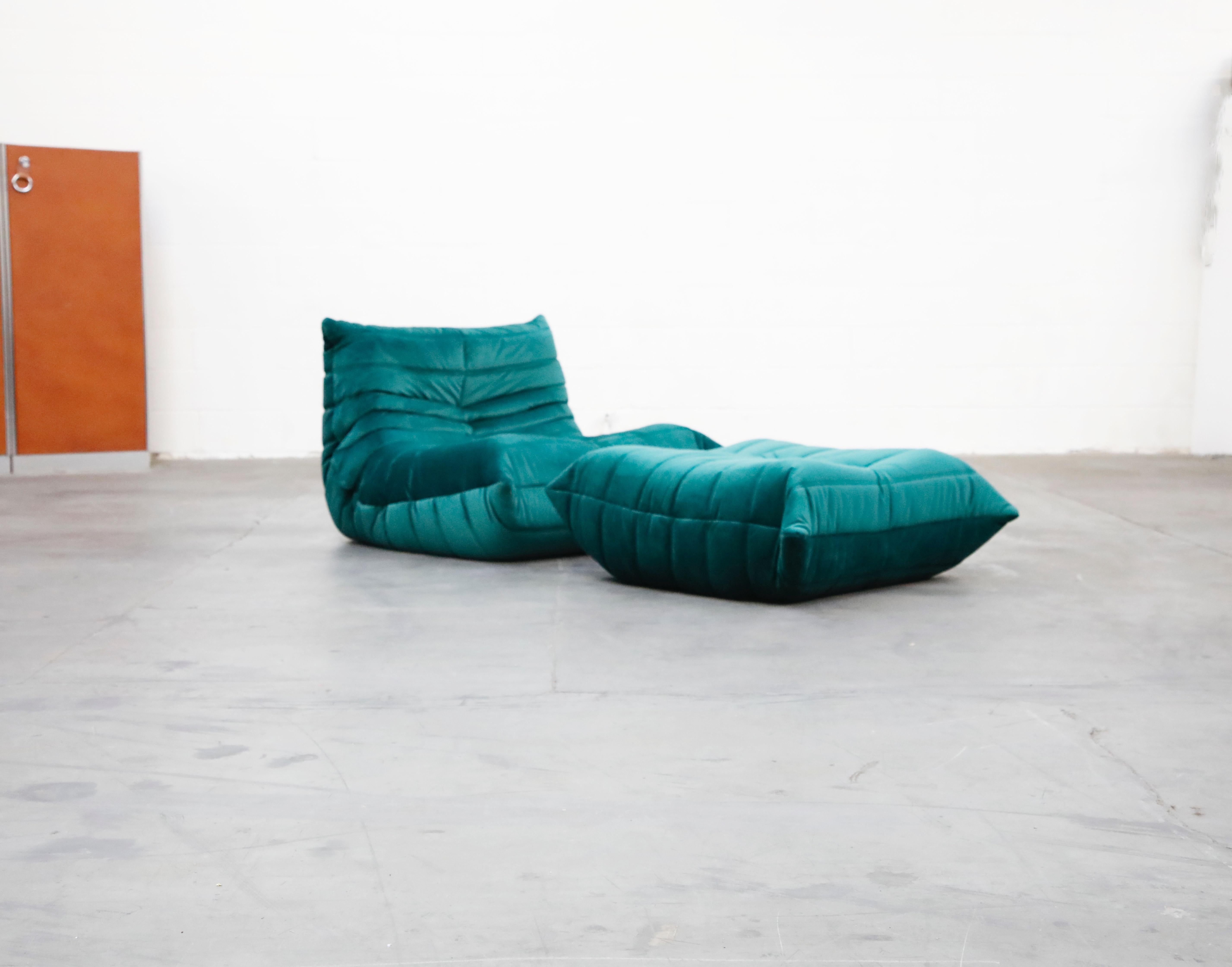 Togo Five-Piece Set by Michel Ducaroy for Ligne Roset in Emerald Green Velvet In Excellent Condition In Los Angeles, CA