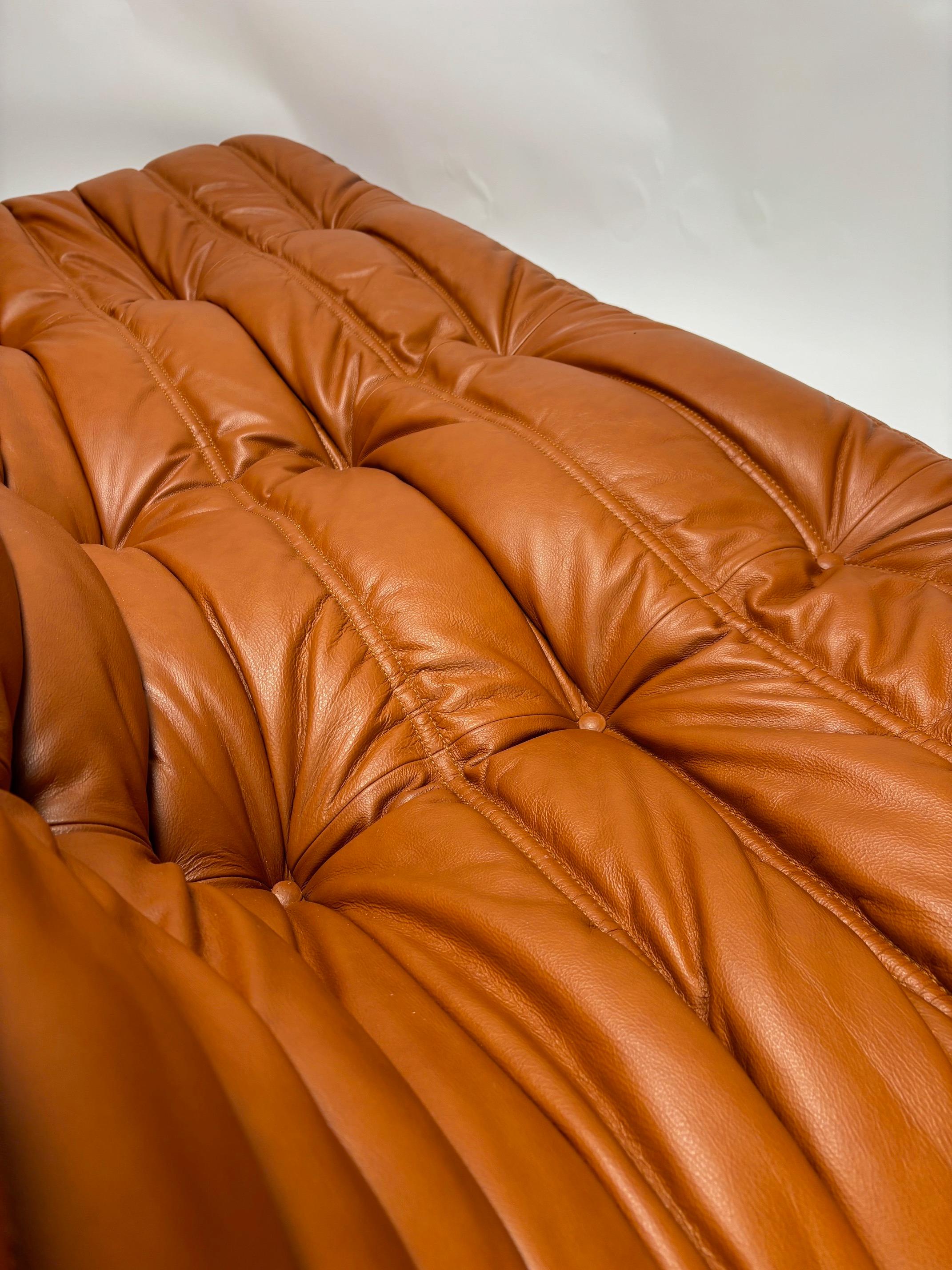 Canapé à 3 places en cuir Togo de Michel Ducaroy pour Ligne Roset en vente 2