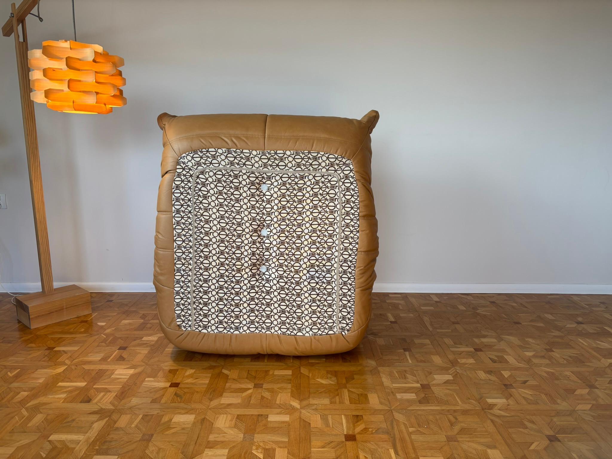 Togo Leder-Loungesessel von Michel Ducaroy für Ligne Roset im Angebot 3