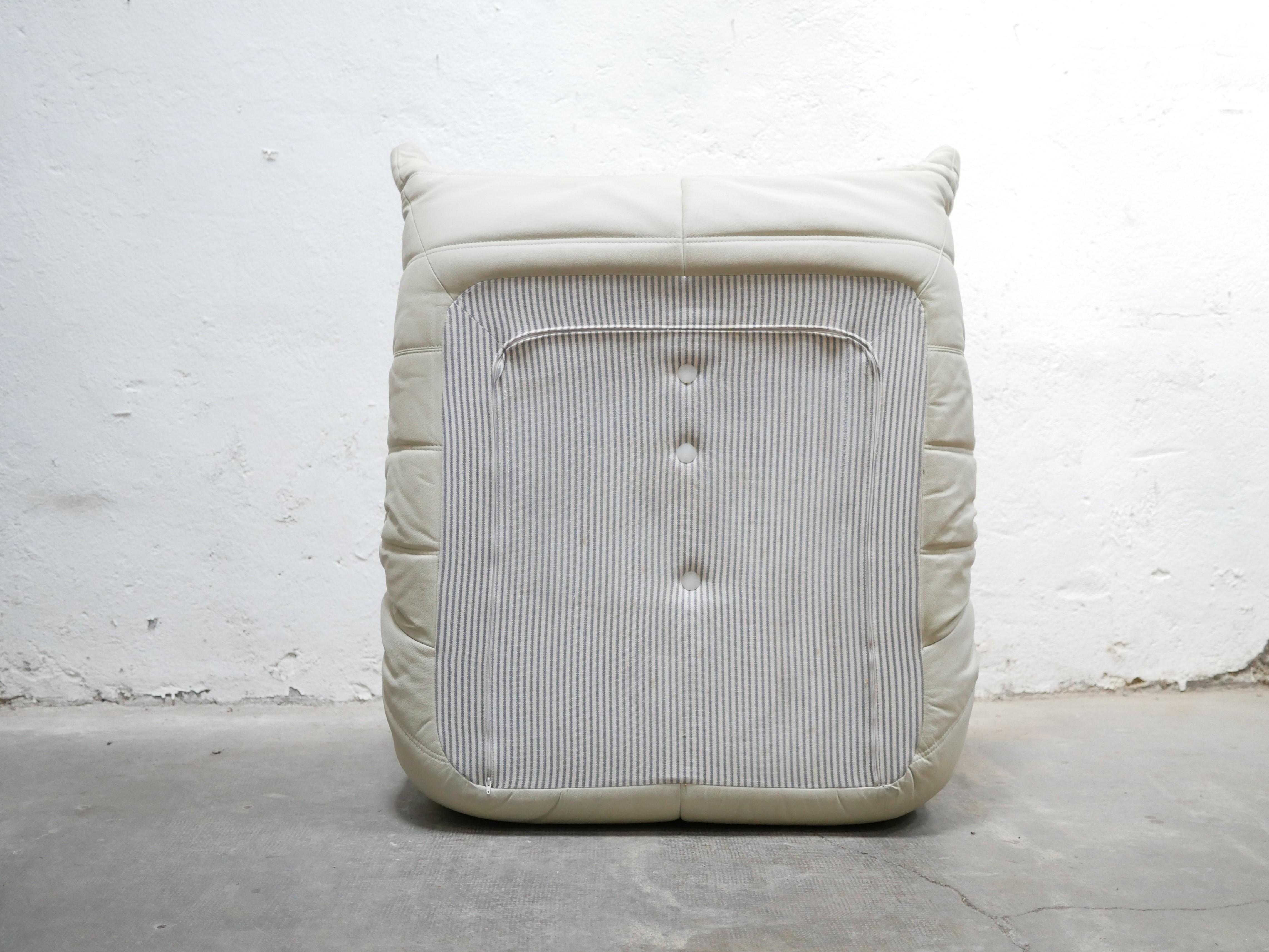 Togo leather sofa by Michel Ducaroy for Ligne Roset 4