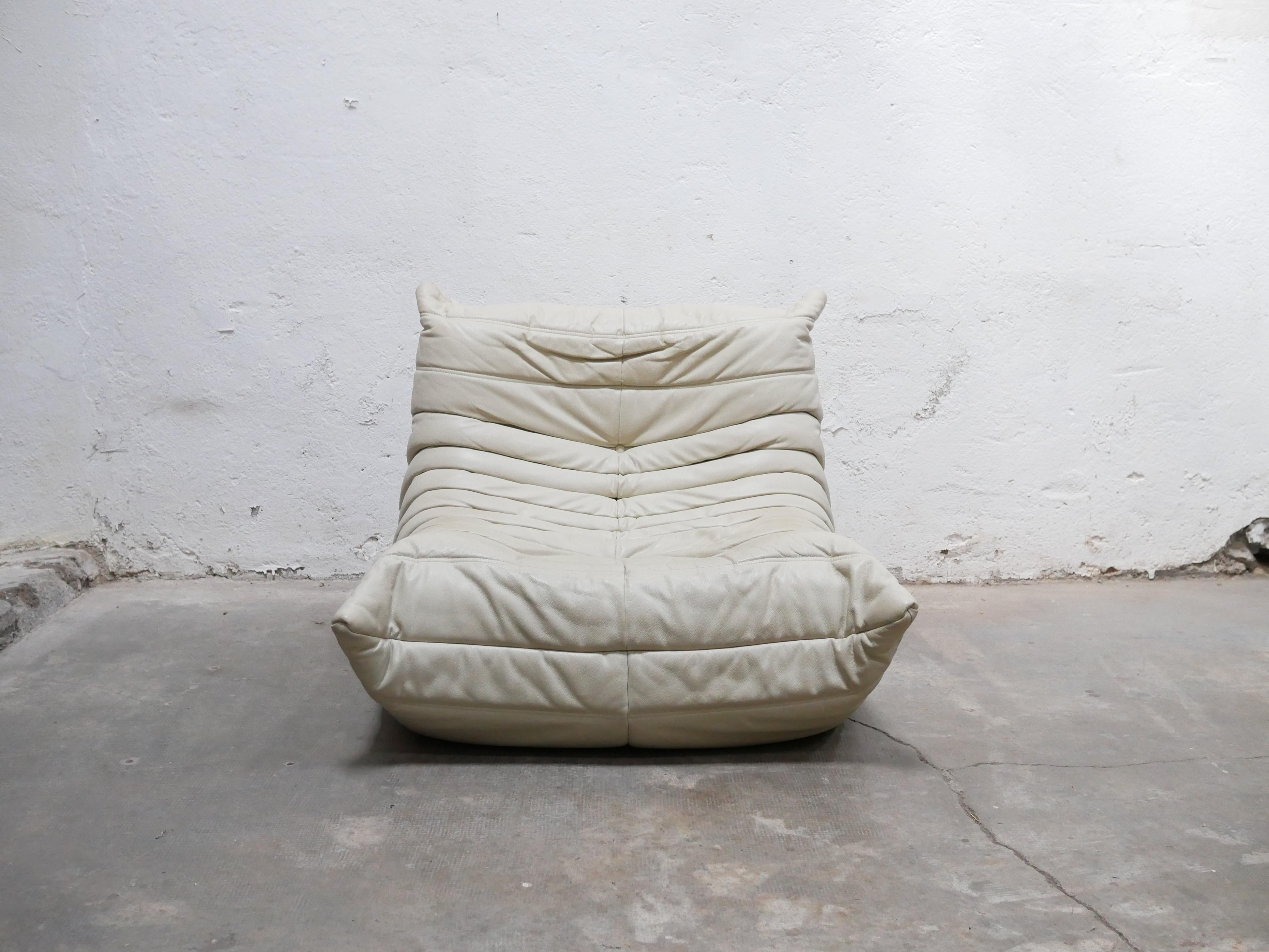 Togo leather sofa by Michel Ducaroy for Ligne Roset 10
