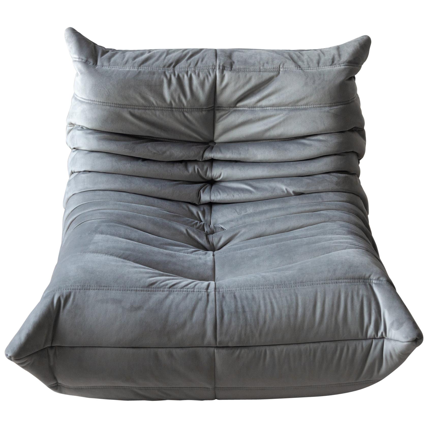 Togo Longue Chair in Grey Velvet by Michel Ducaroy, Ligne Roset For Sale