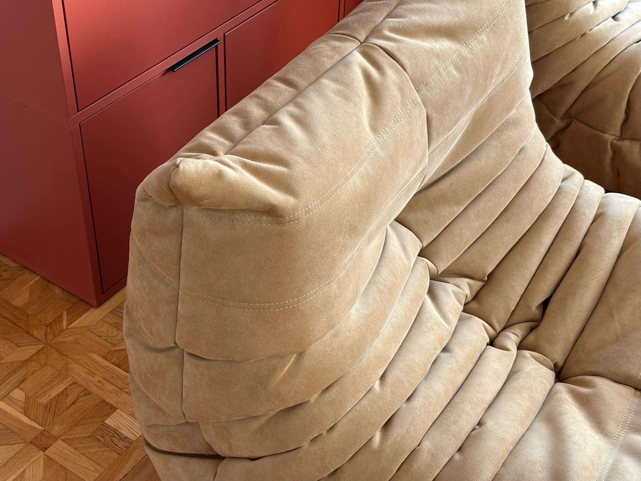 Togo Lounge Chair by Michel Ducaroy for Ligne Roset For Sale 4