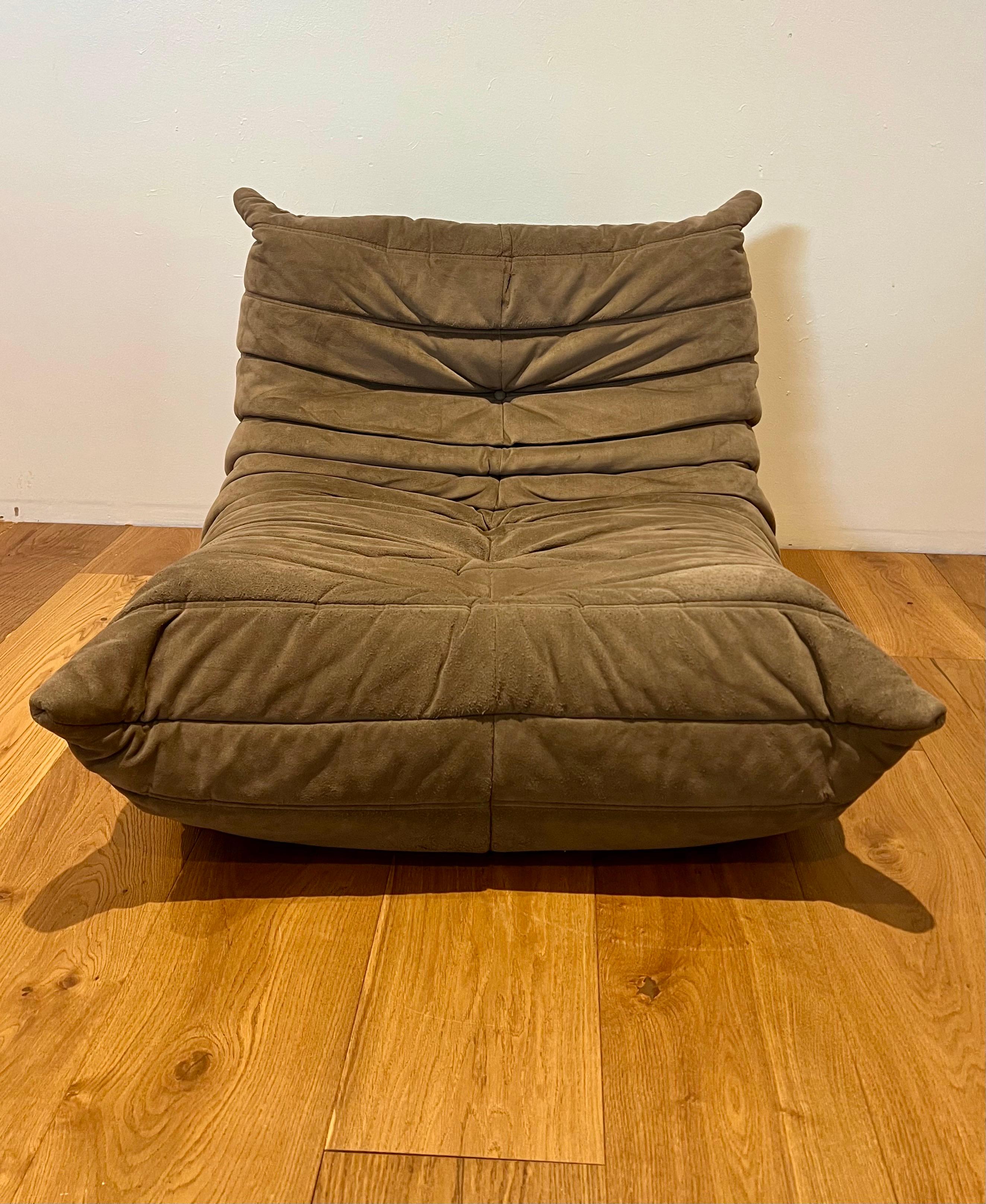 Togo Loungesessel von Michel Ducaroy für Ligne Roset (20. Jahrhundert) im Angebot