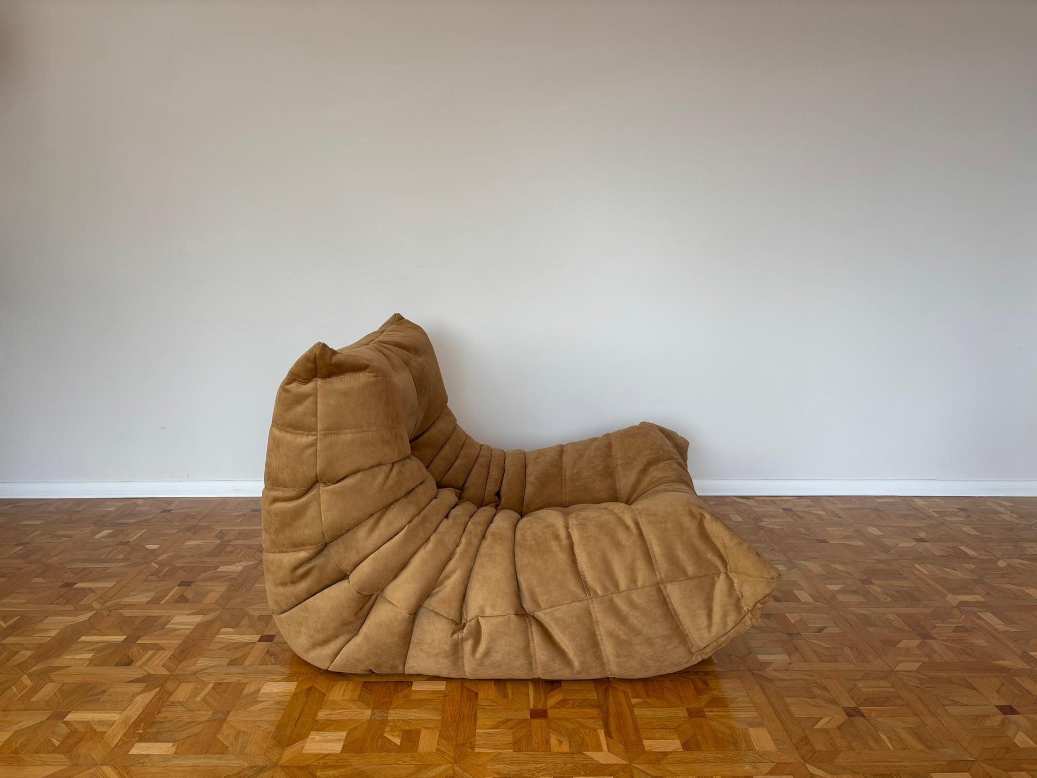 Togo Lounge Chair by Michel Ducaroy for Ligne Roset For Sale 1
