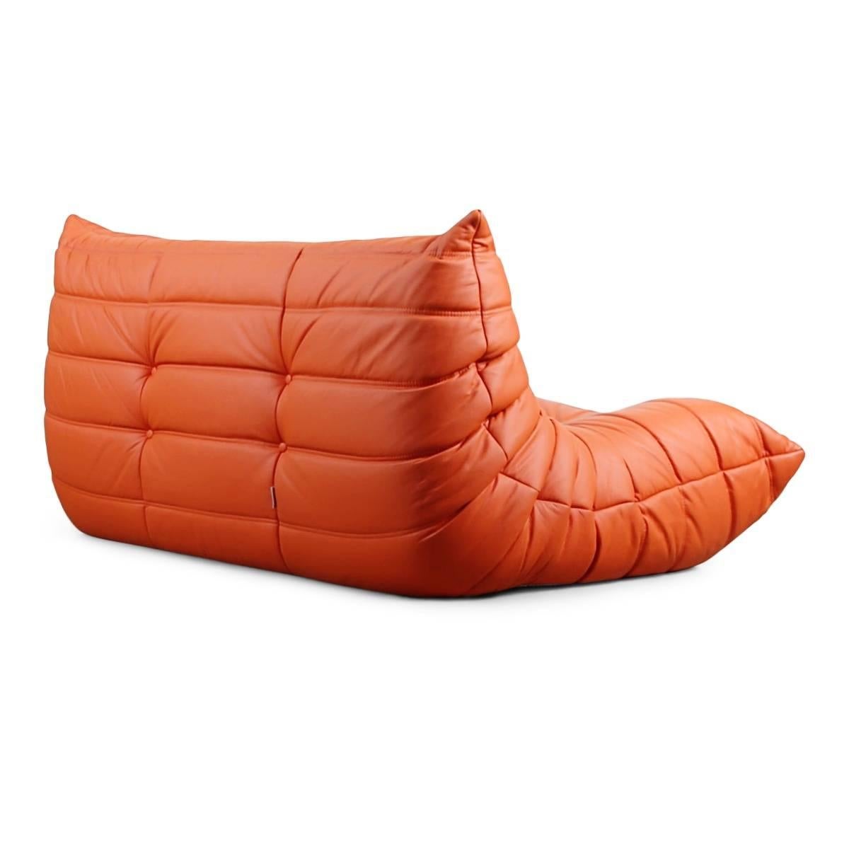 Mid-Century Modern Togo Loveseat in Orange Leather by Michel Ducaroy for Ligne Roset, France