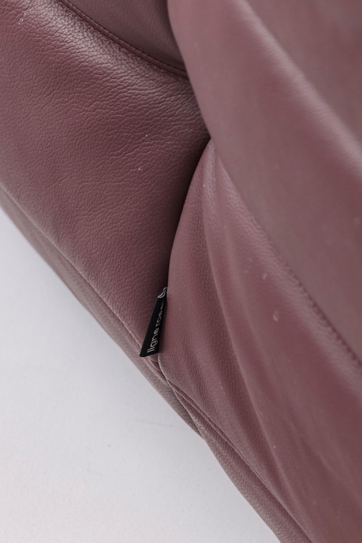 ‘Togo’ One Seater, Burgundy leather by M. Ducaroy for Ligne Roset, France, 1960s 5
