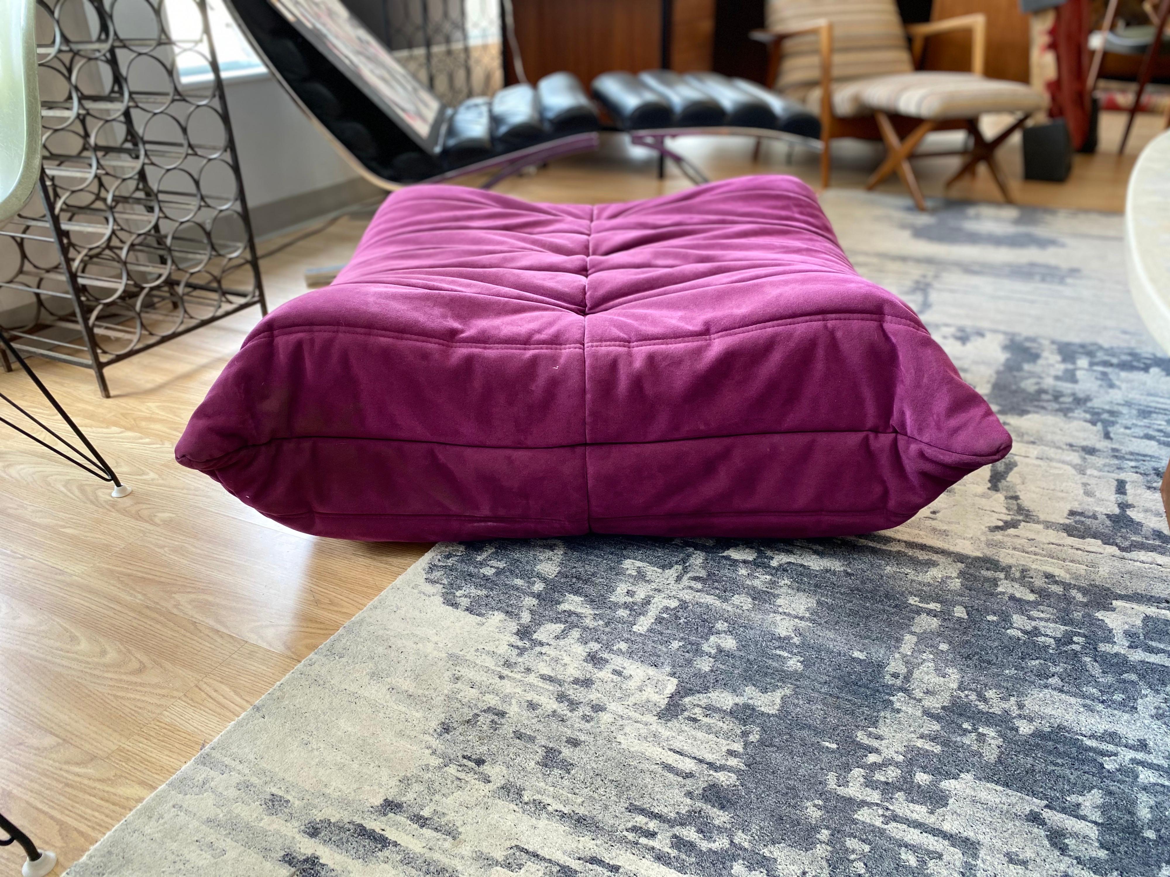 Comfort and style for over 40 years, Michael Ducaroy's Togo is timeless. For lounging or as a statement piece for your space, this Togo ottoman is visually appealing with its ergonomic design and multiple density foam construction. This stunning