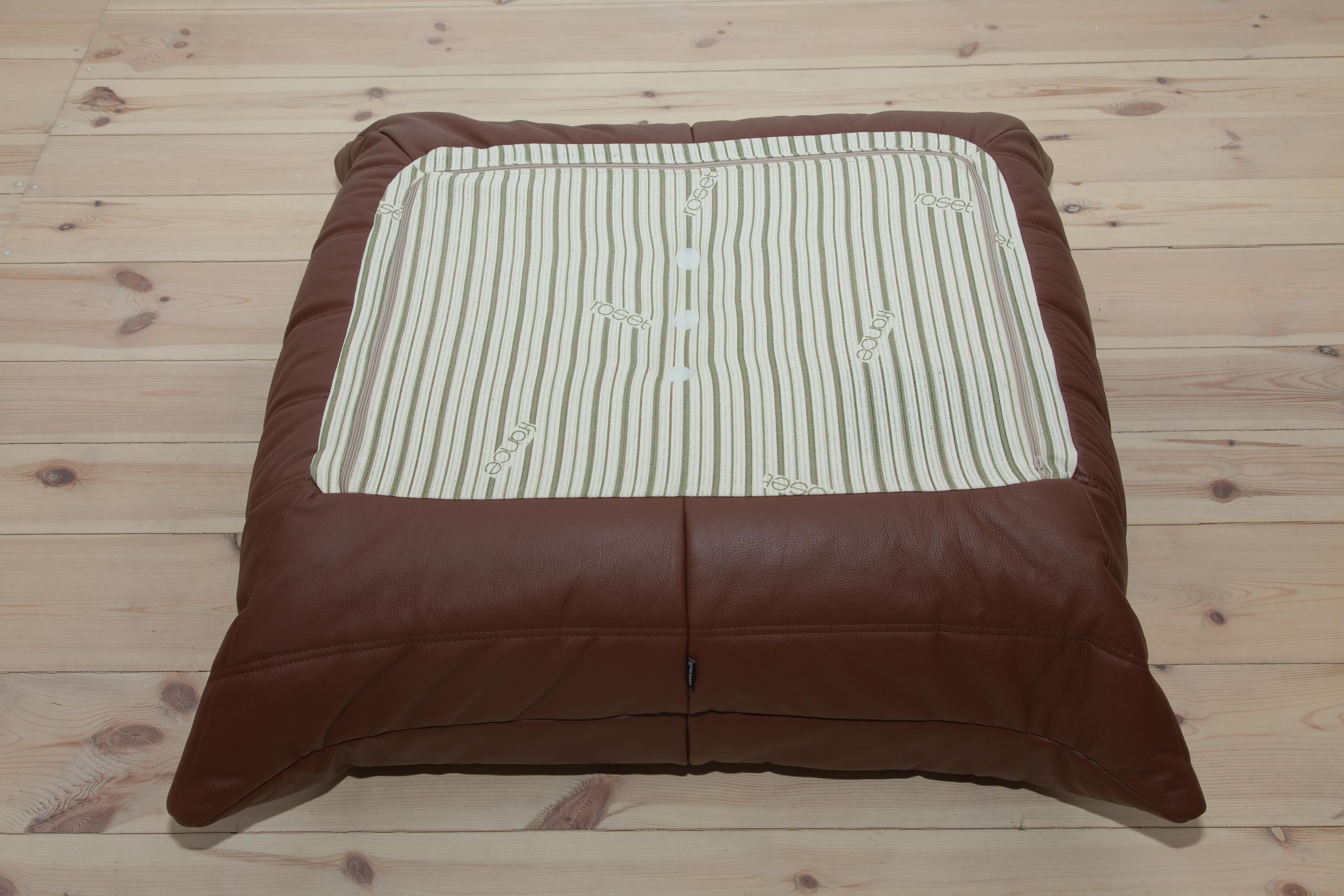 Togo Ottoman in Brown Madras Leather by Michel Ducaroy, Ligne Roset For Sale 2