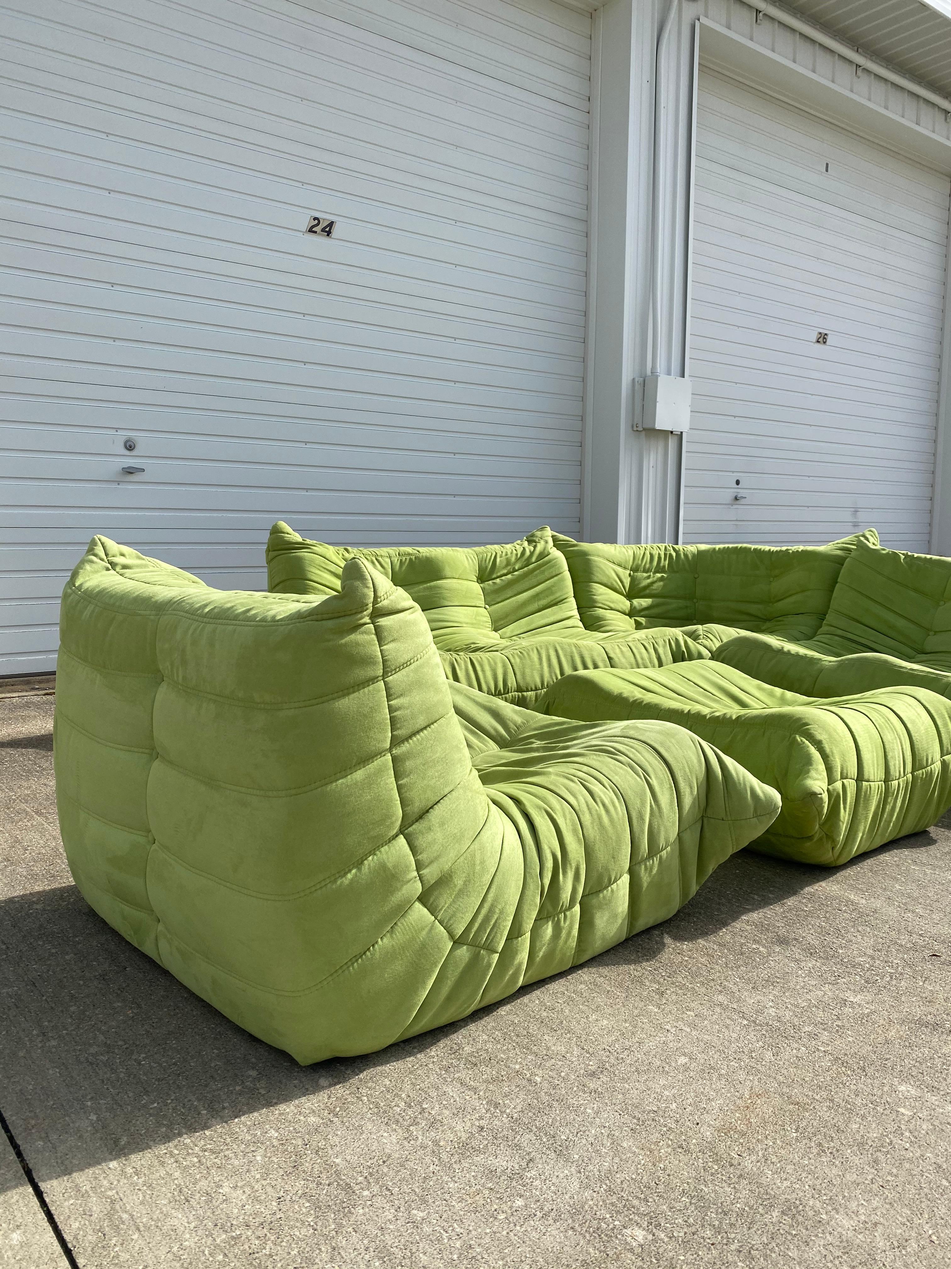 Togo Sectional Set of 5 in Style of Michael Ducaroy In Good Condition In Medina, OH