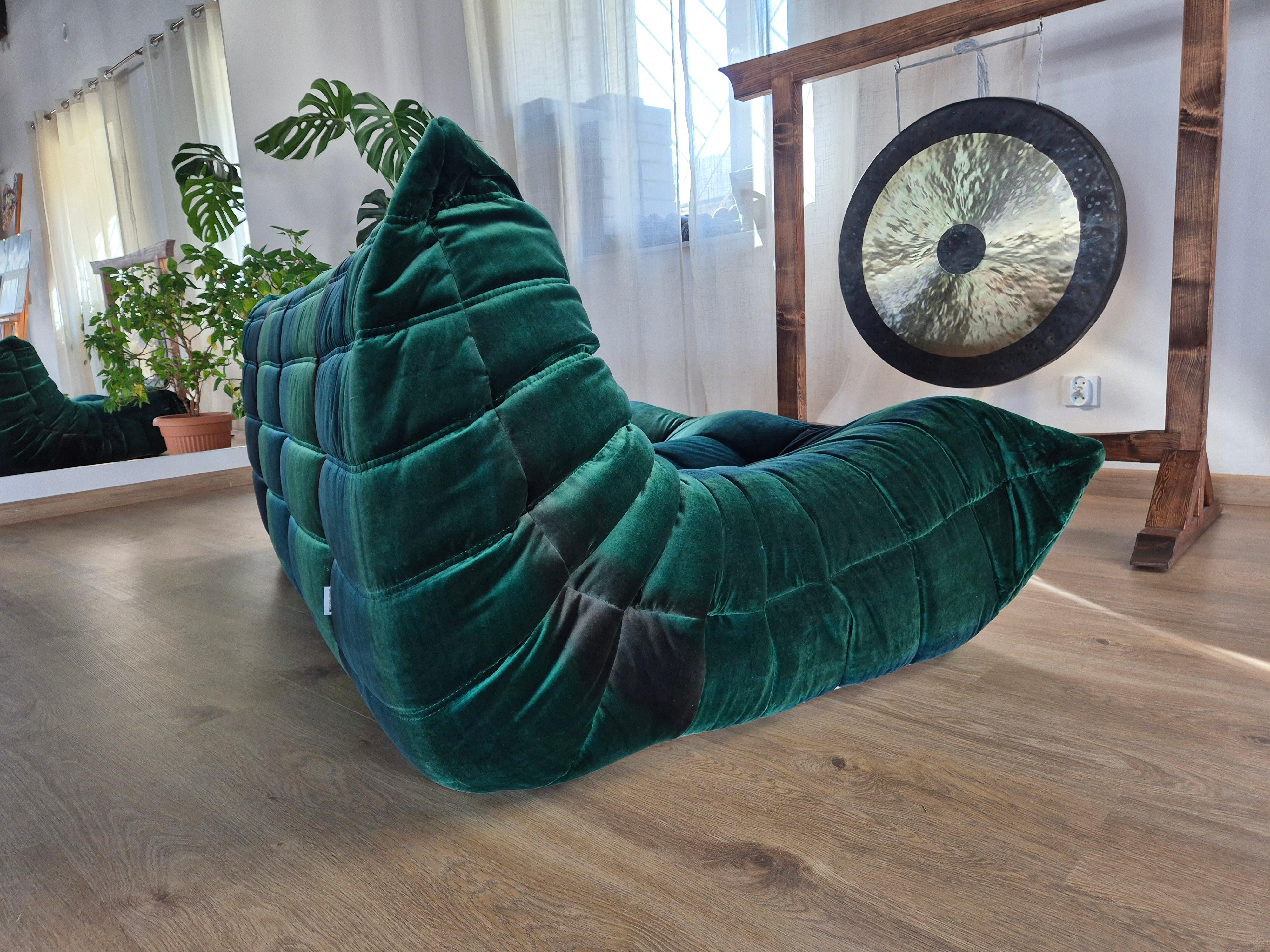 Divano Togo a 3 posti in velluto di Michel Ducaroy per Ligne Roset in vendita 2