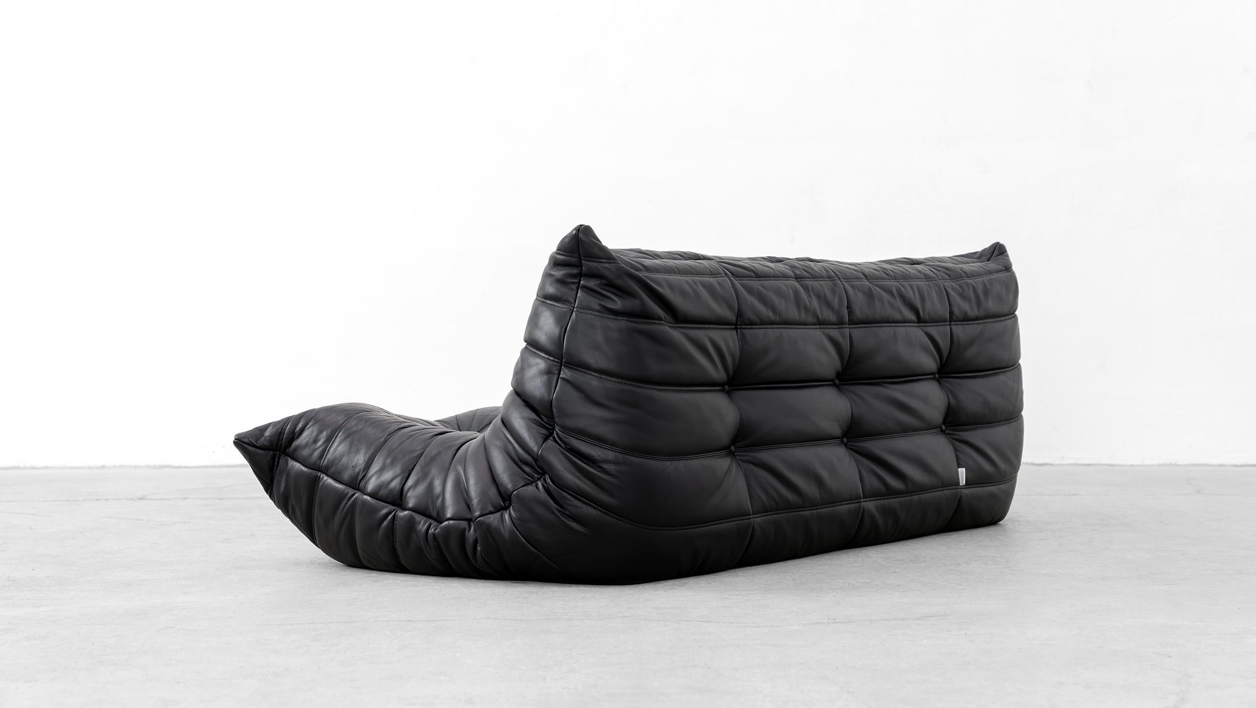 Togo  Sofa mit 3 Sitzern – Michel Ducaroy Ligne Roset, schwarzes Leder, hergestellt in Frankreich im Angebot 6