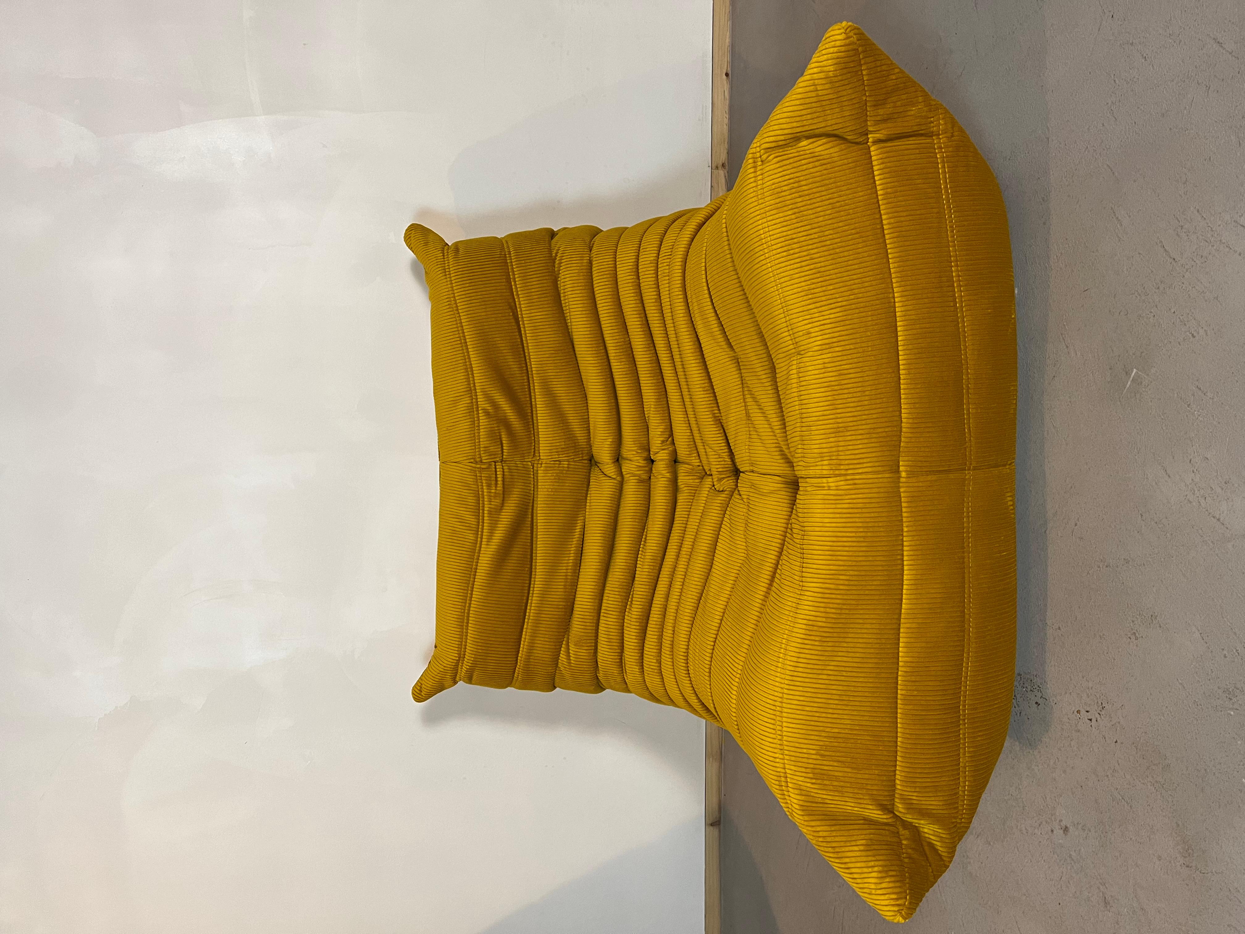  Togo Sofa by Michel Ducaroy for Ligne Roset, Set of 5 For Sale 4