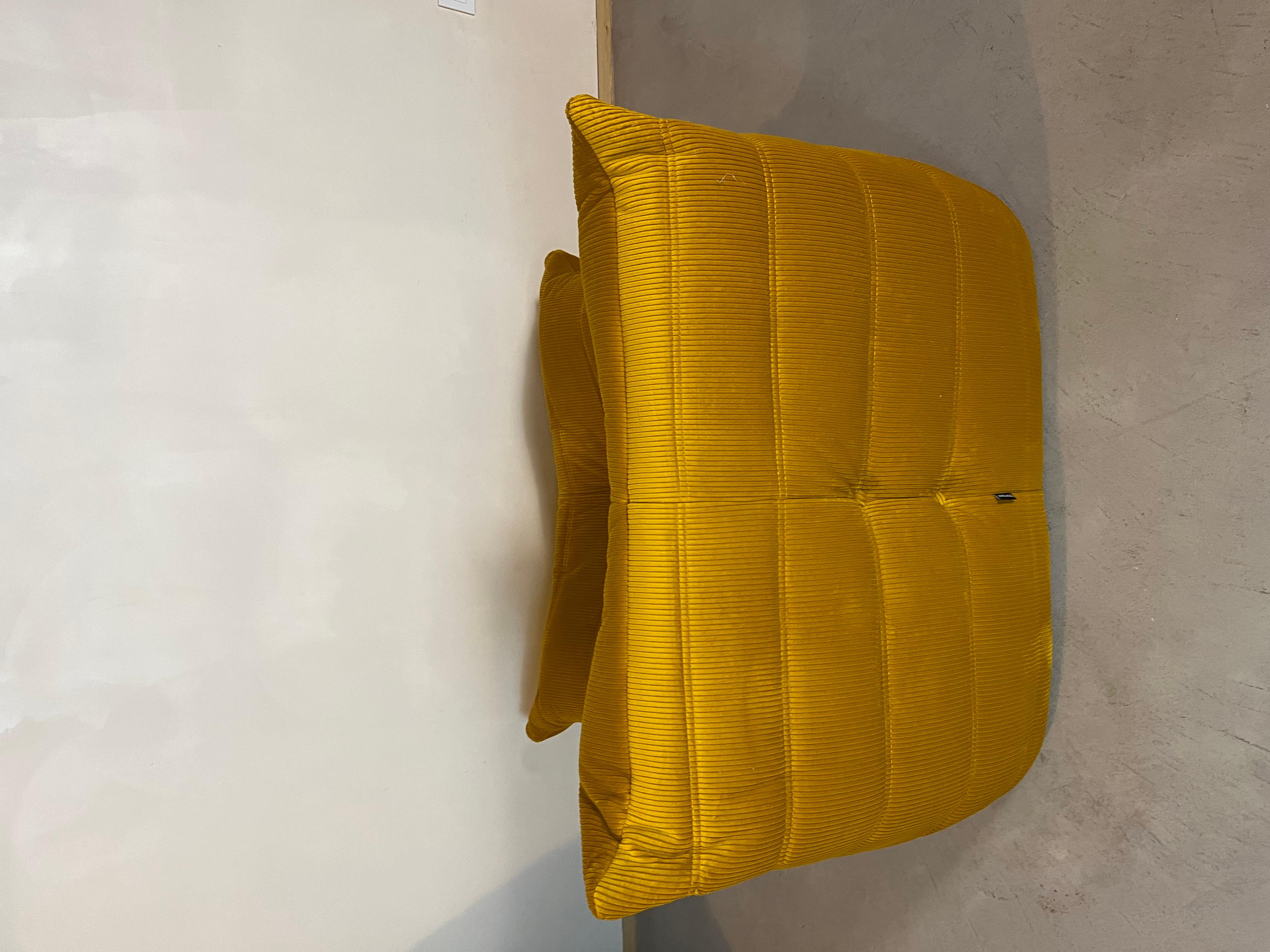  Togo Sofa by Michel Ducaroy for Ligne Roset, Set of 5 For Sale 6