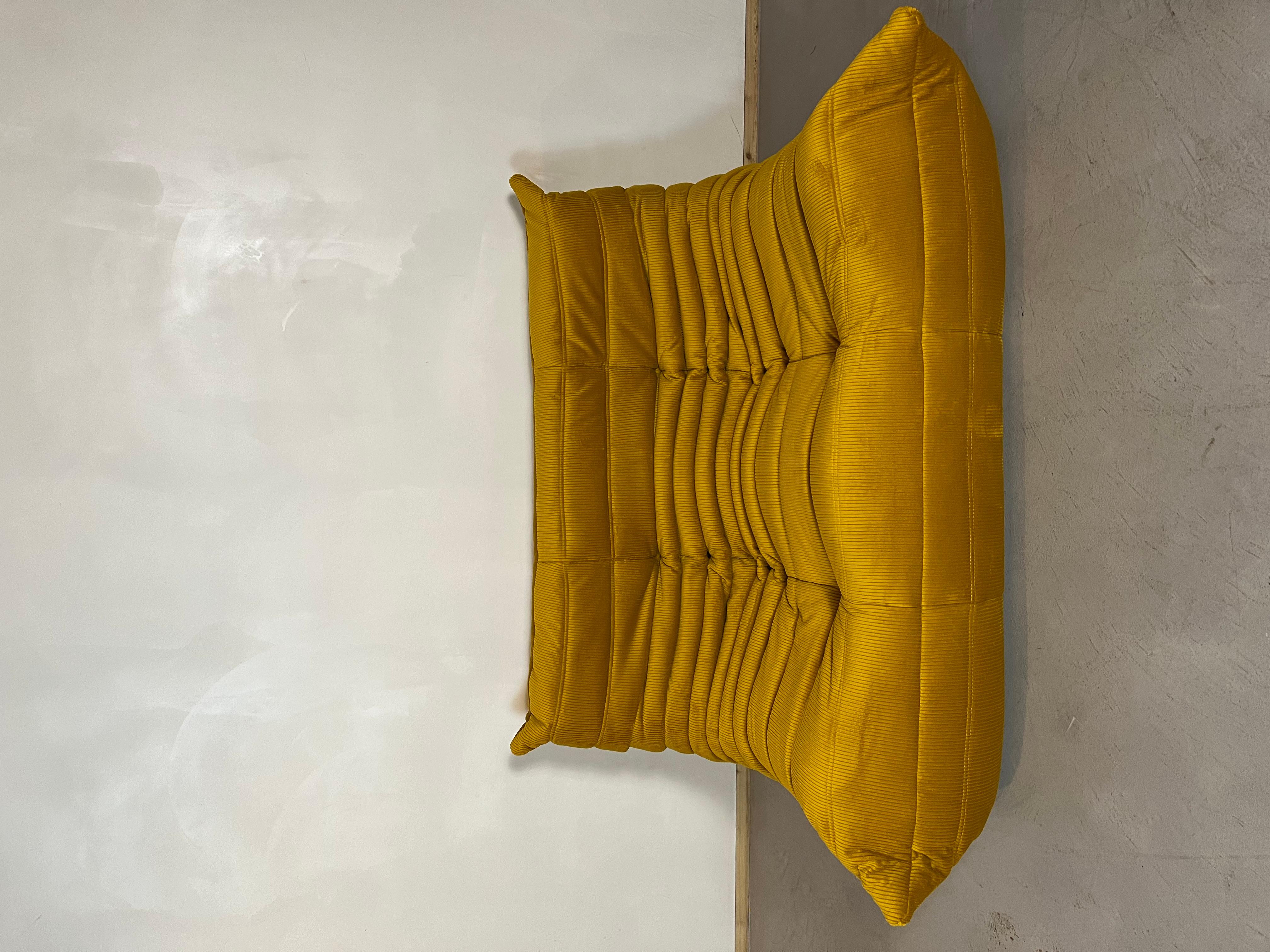  Togo Sofa by Michel Ducaroy for Ligne Roset, Set of 5 For Sale 8