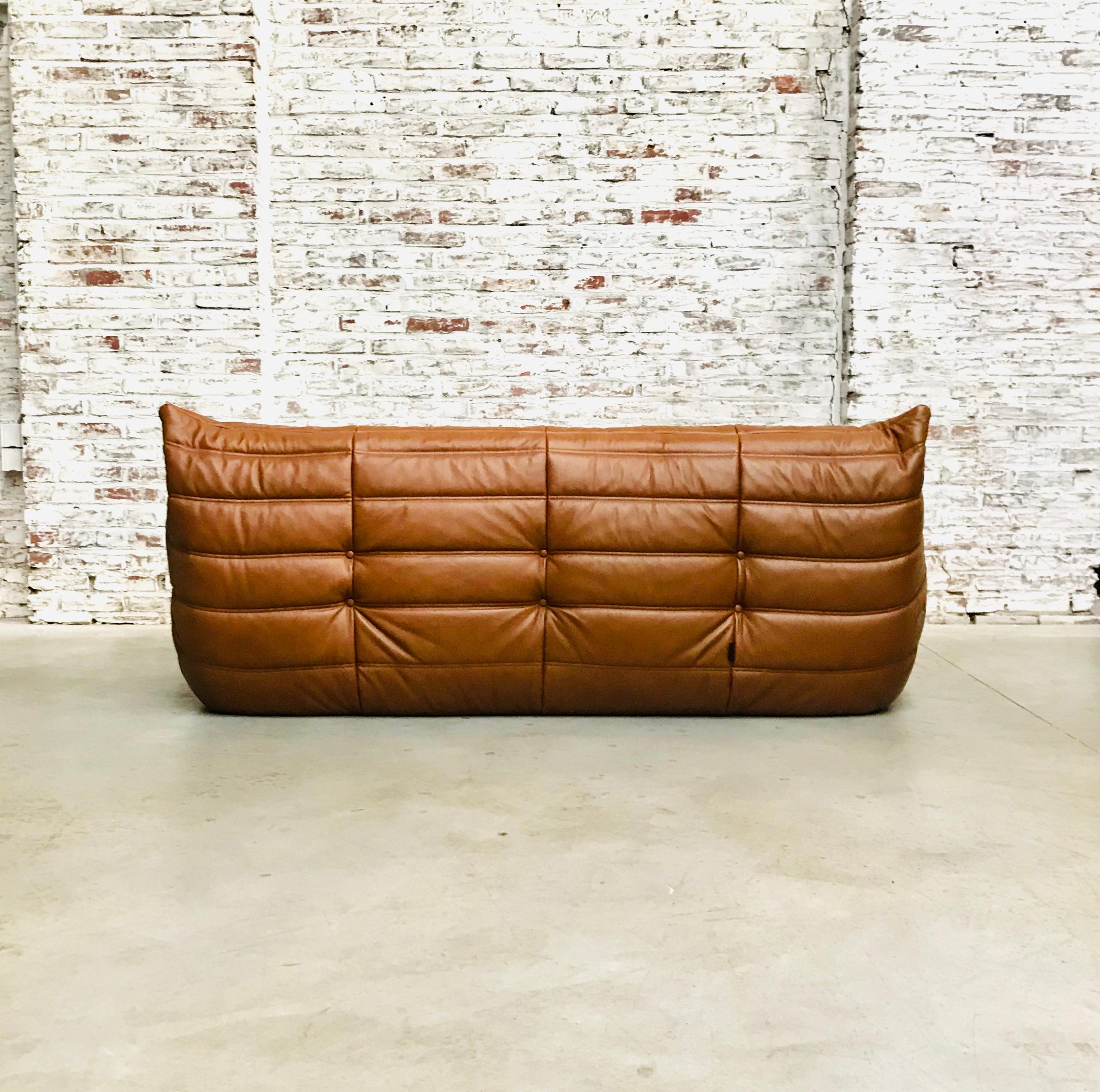 Mid-Century Modern Togo Sofa in Dark Brown Cognac Leather by Michel Ducaroy for Ligne Roset