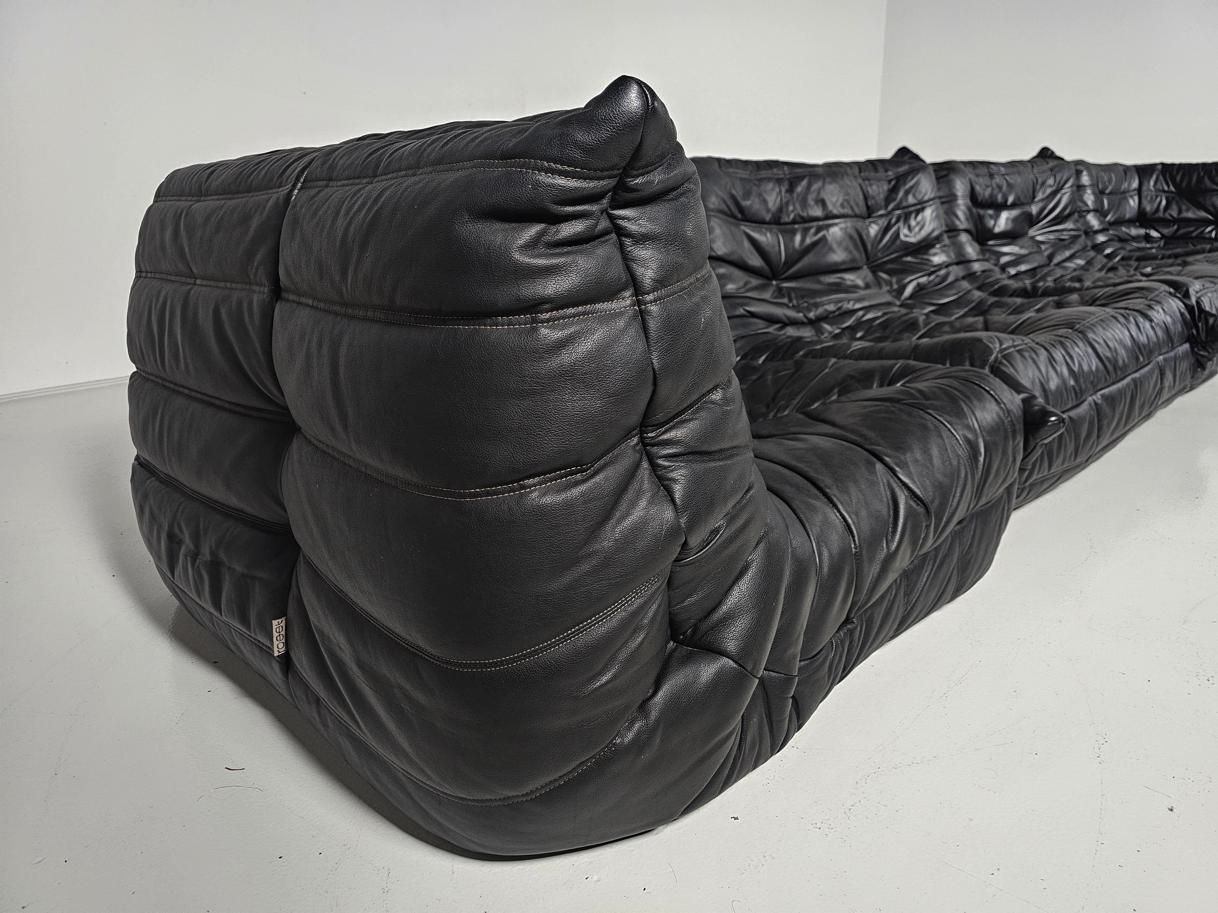 Sofá Togo en cuero negro original,  Michel Ducaroy, Ligne Roset, años 1980 en venta 3
