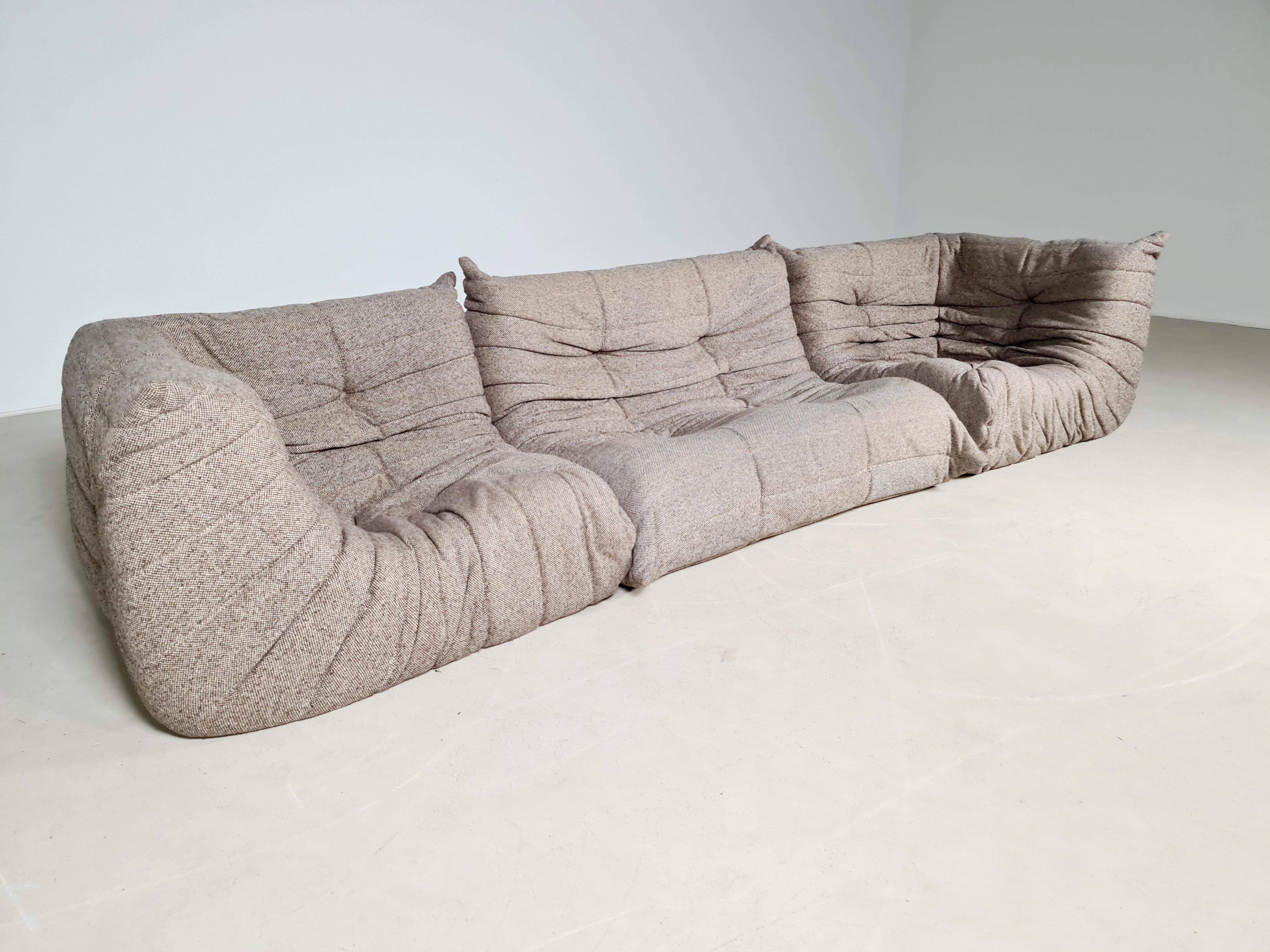 Togo Sofa in Original Wool Fabric by Michel Ducaroy for Ligne Roset, 1970s 2