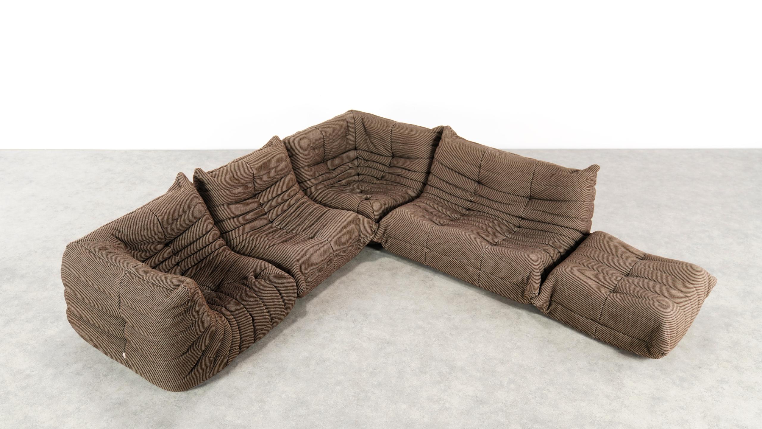 Space Age Togo Sofa / Livingroom Seatgroup by Michel Ducaroy for Ligne Roset