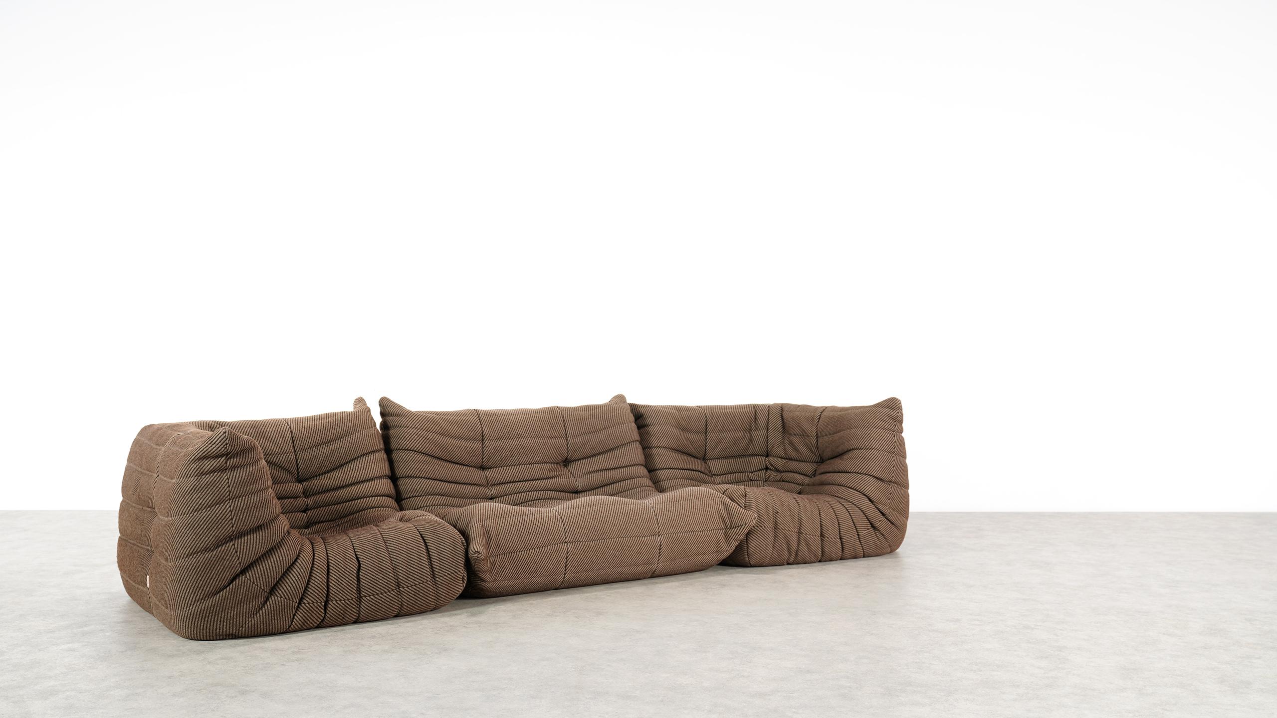 Togo Sofa / Livingroom Seatgroup by Michel Ducaroy for Ligne Roset 1