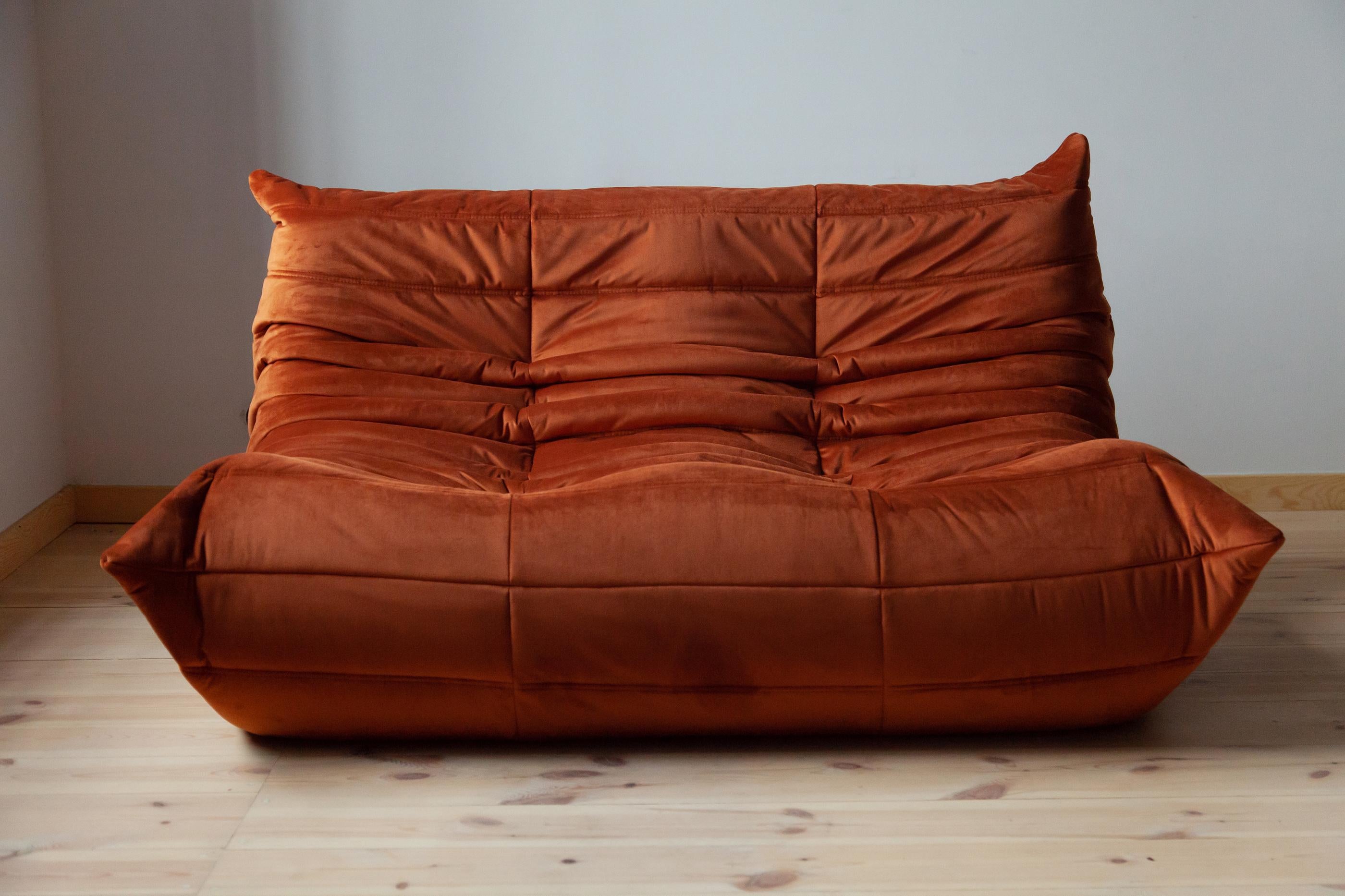 Togo Sofa Set by Michel Ducaroy for Ligne Roset, in Amber Velvet In Excellent Condition For Sale In Berlin, DE