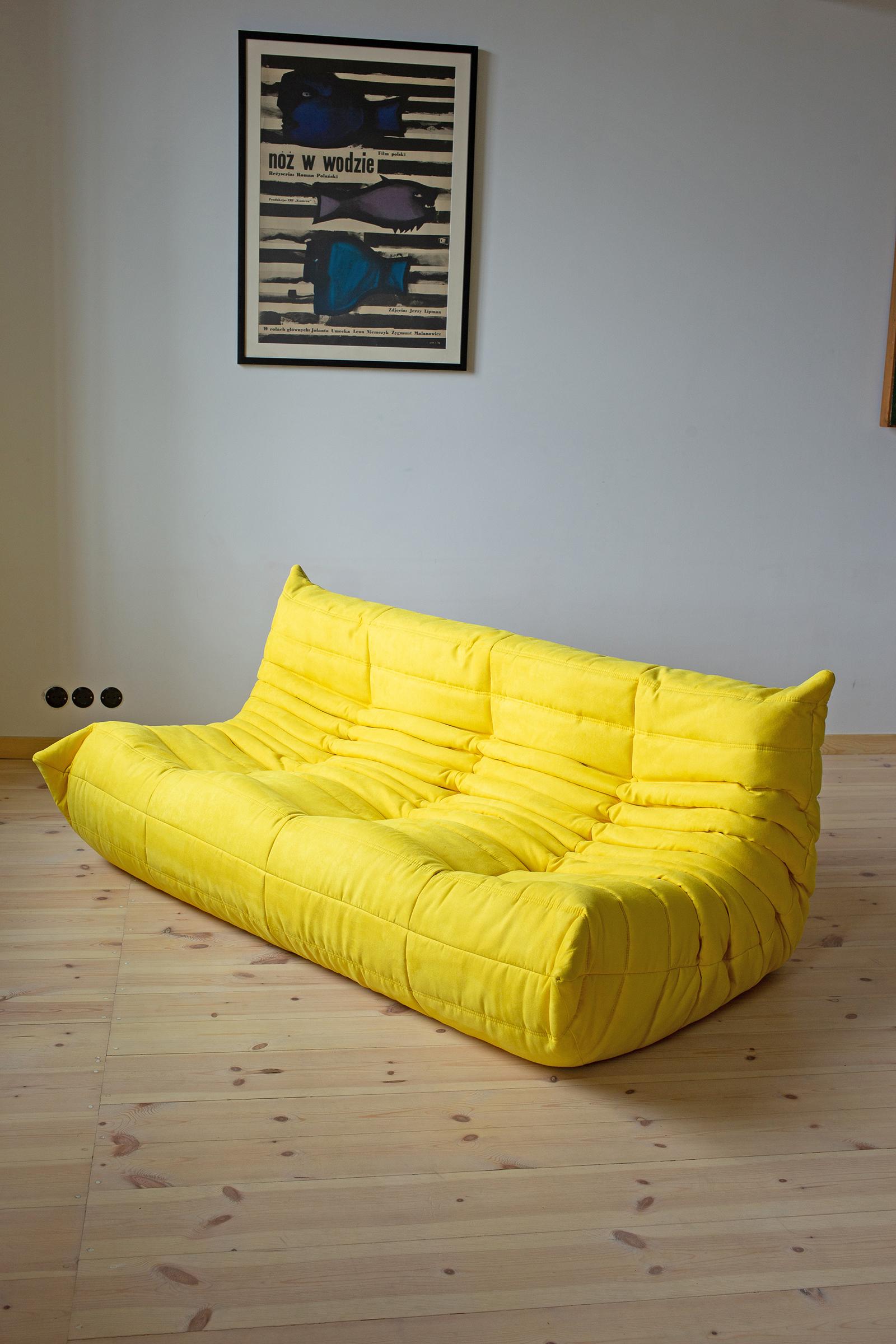 Togo Sofa Set by Michel Ducaroy for Ligne Roset, in Yellow Microfibre For Sale 5