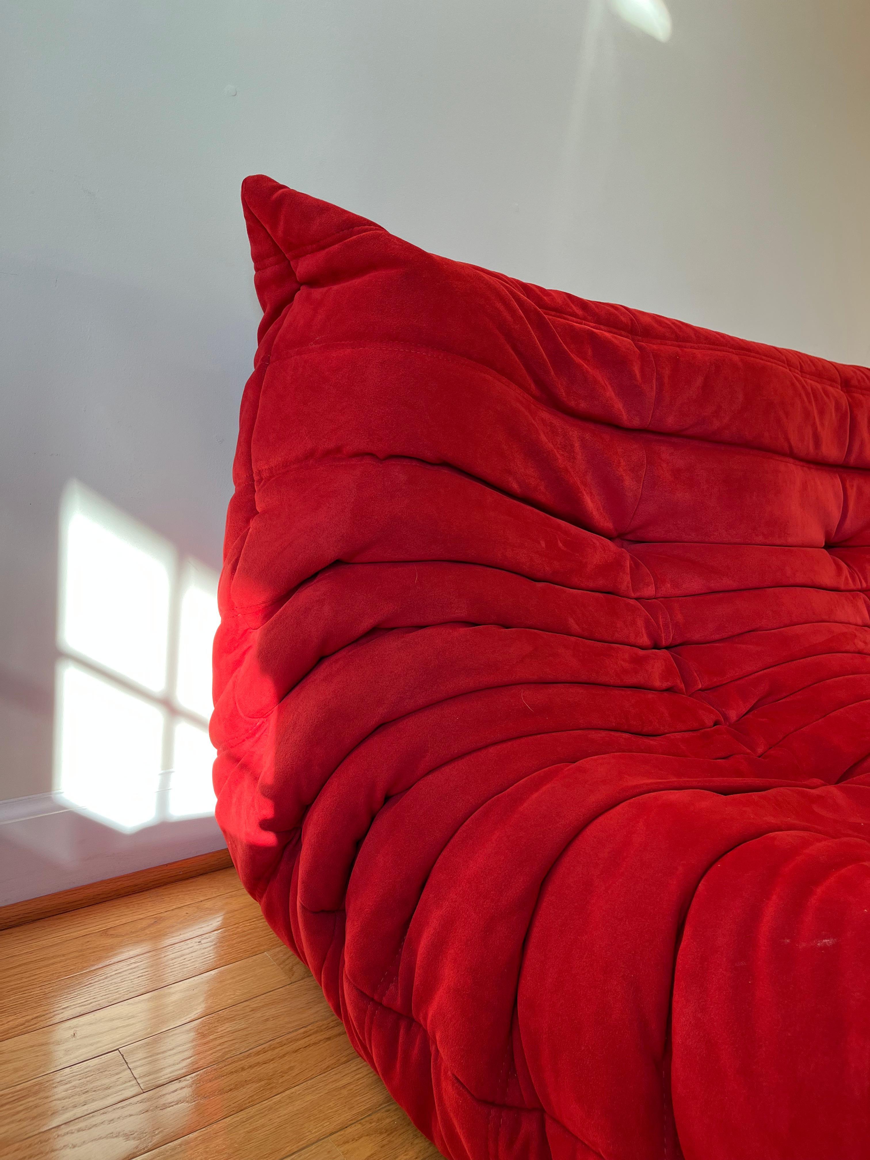 Togo sofa without arms by Michel Ducaroy for Ligne Roset In Excellent Condition In Centreville, VA