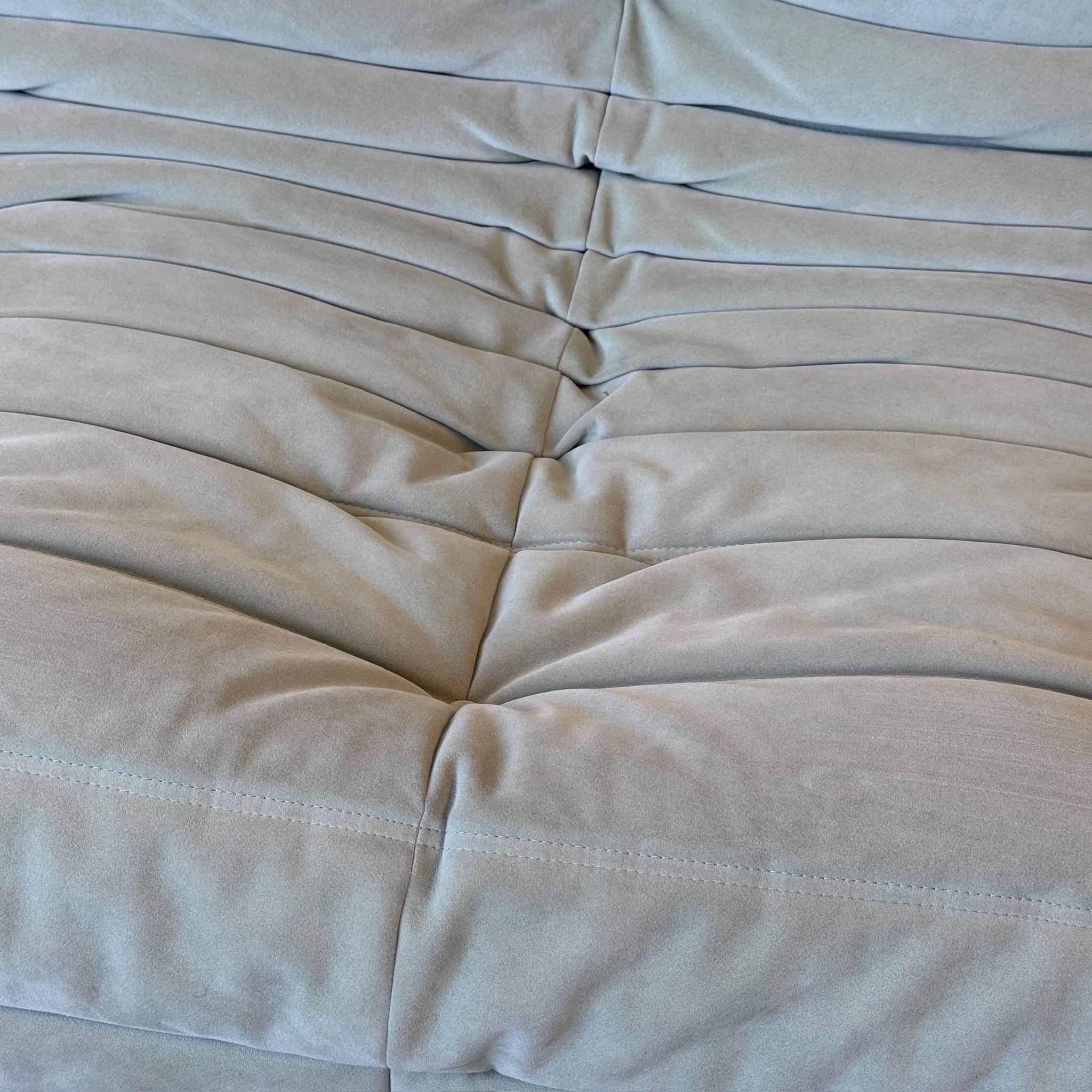 Togo Three Seat Sofa by Michel Ducaroy for Ligne Roset In Good Condition In Chicago, IL